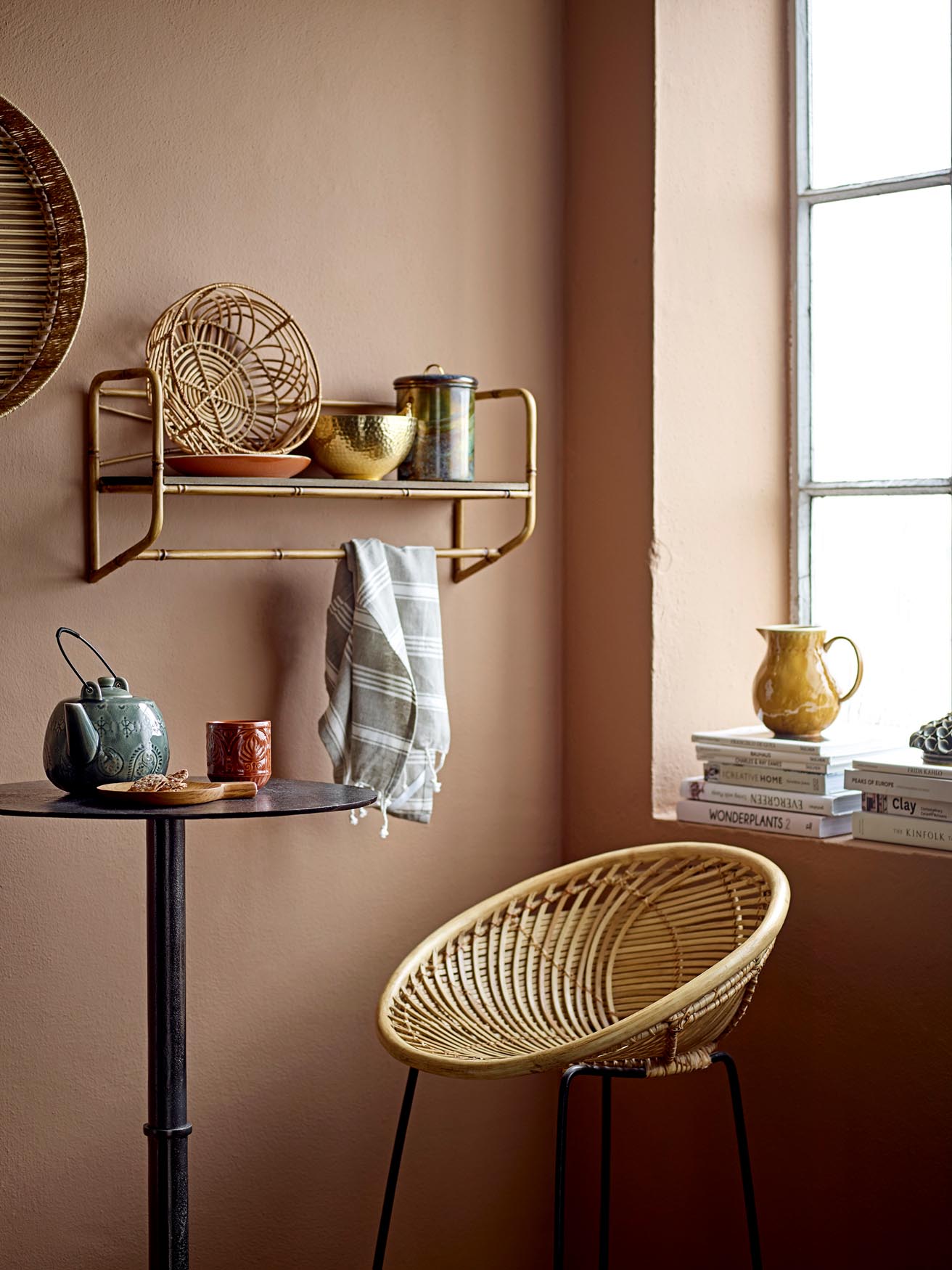 Yonne Barstuhl, Natur, Rattan