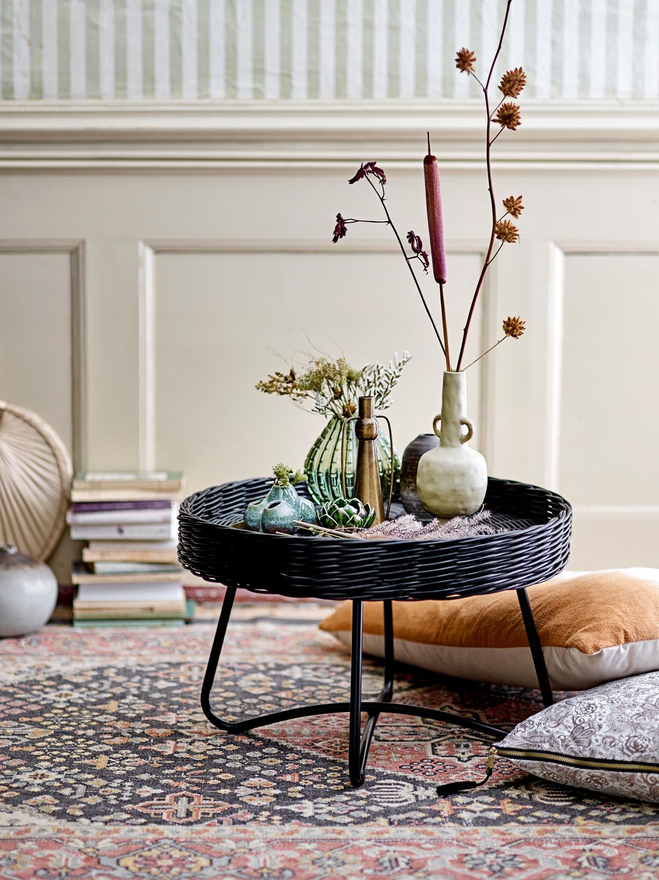 Hattie coffee table, Schwarz, rattan