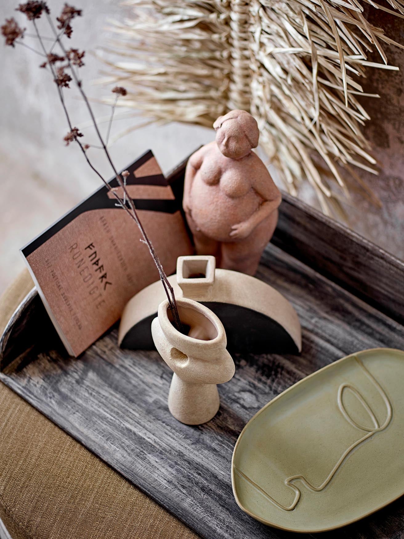 Nezha Vase, Black, Terracotta<tc>ott</tc>a