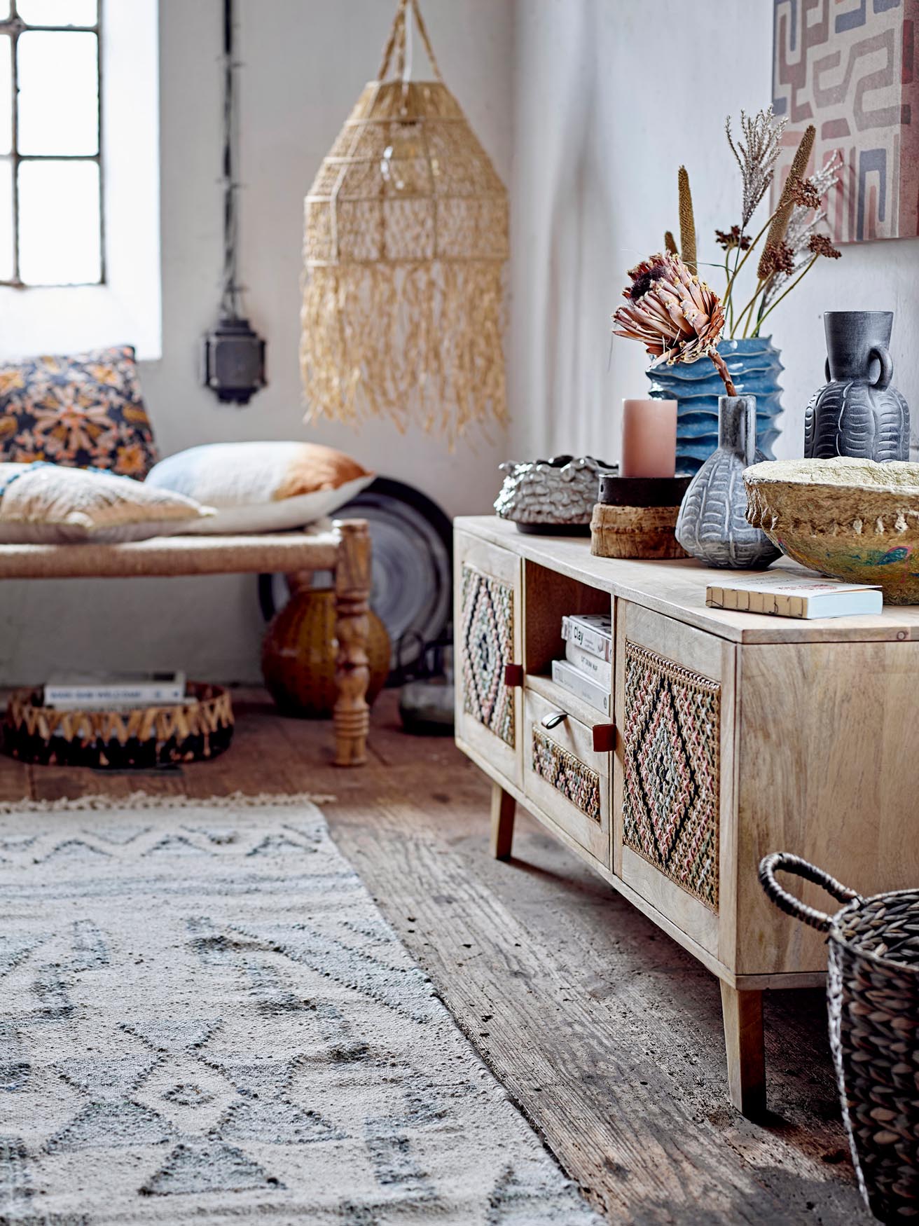 Delara Teppich aus Wolle in Grün von Creative Collection. Elegantes Design, ideal für moderne Wohnräume.