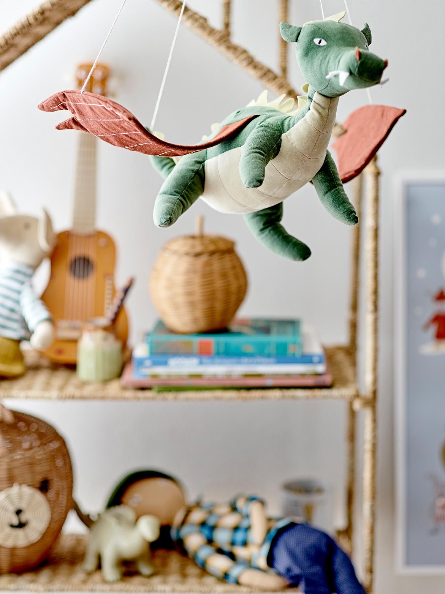 Malvin Mobile, Grün, Leinen in Green präsentiert im Onlineshop von KAQTU Design AG. Objekte Kids ist von Bloomingville