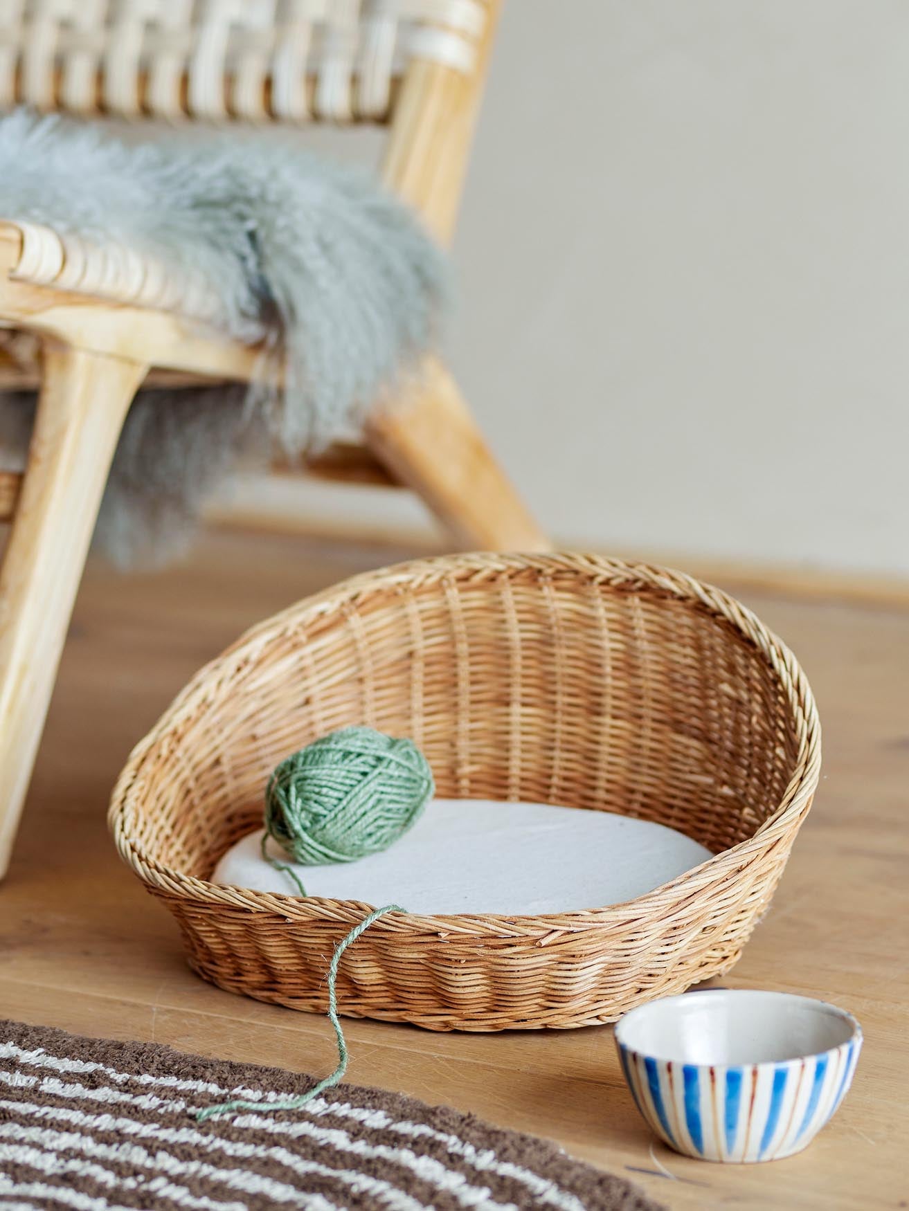 Tille Katzenkorb, Natur, Rattan in Nature präsentiert im Onlineshop von KAQTU Design AG. Katzenbedarf ist von Bloomingville