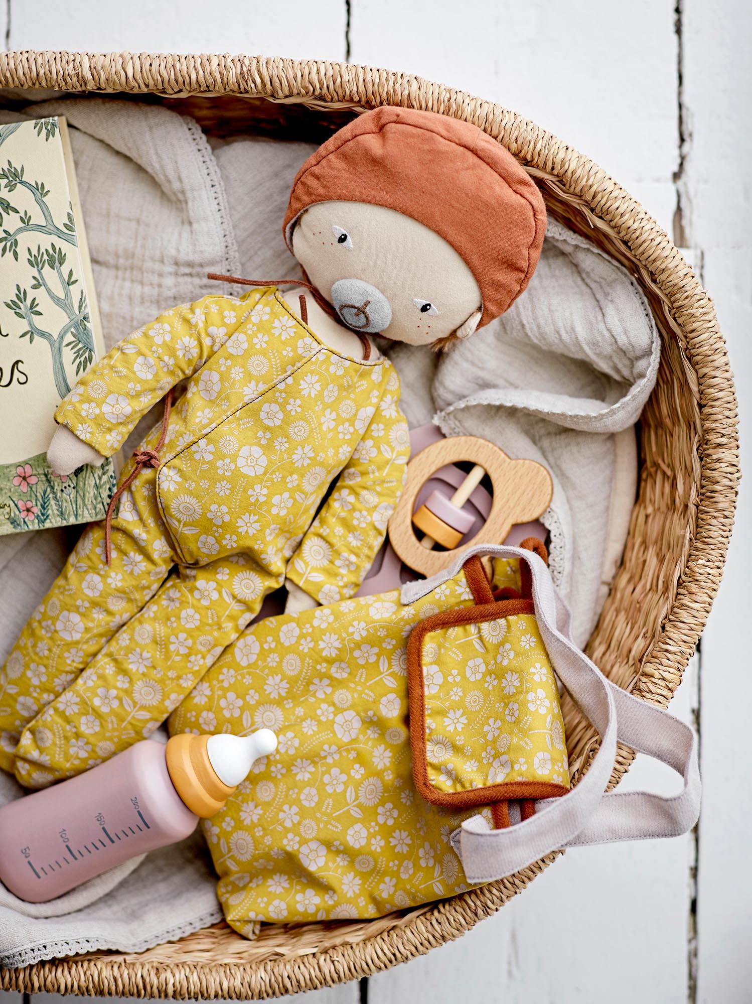 Nalle Doll, Braun, Baumwolle in Brown präsentiert im Onlineshop von KAQTU Design AG. Plüschtier Kids ist von Bloomingville