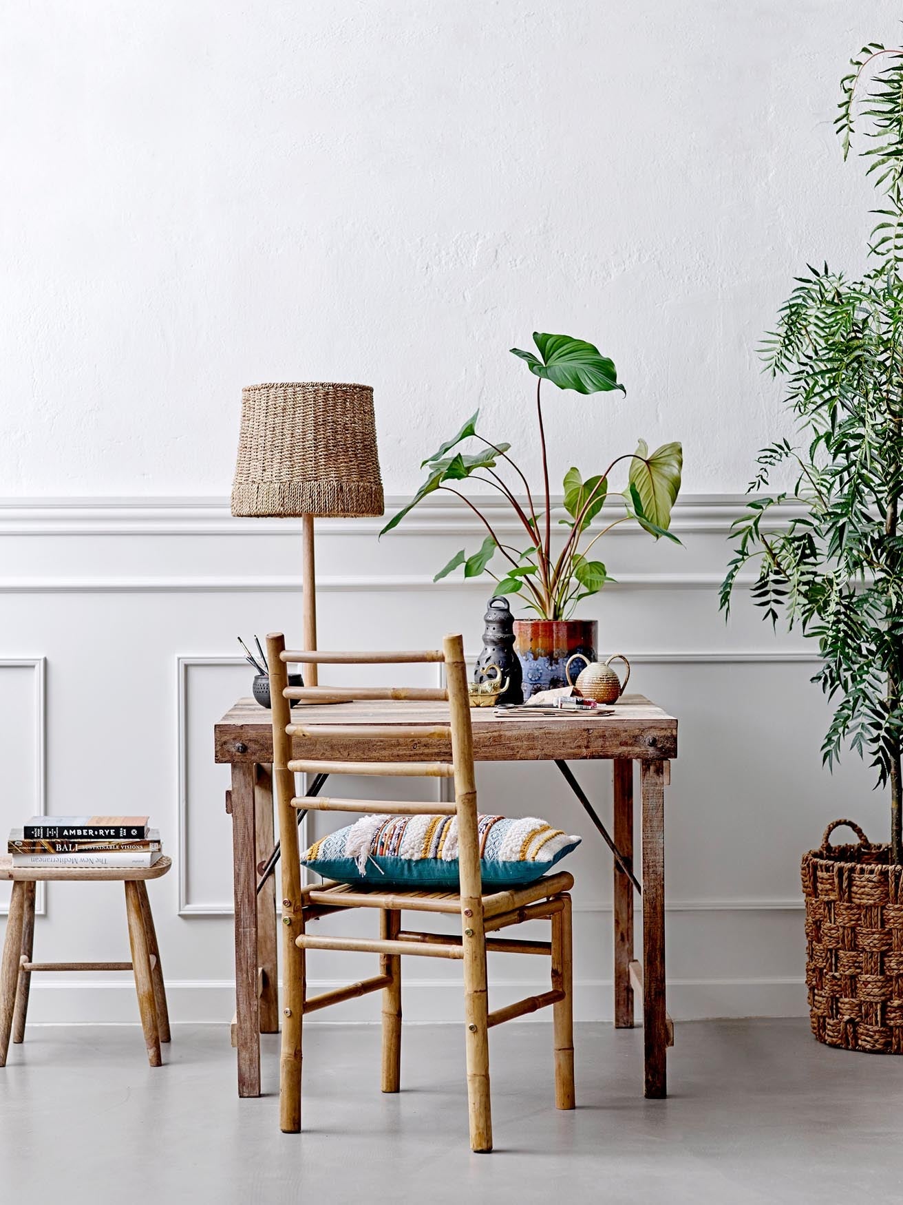 Eleganter brauner Steingut-Blumentopf von Creative Collection.
