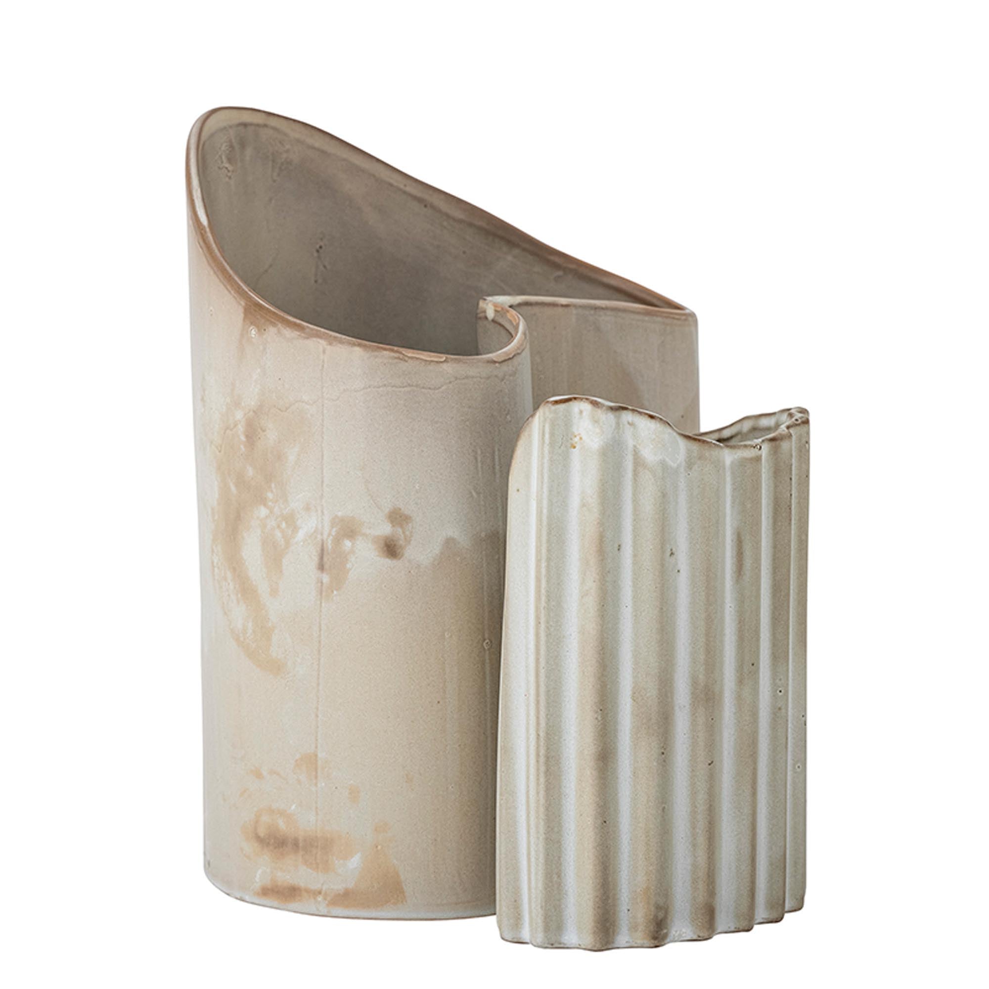 Henaj Vase, <tc>Braun</tc>, earthenware