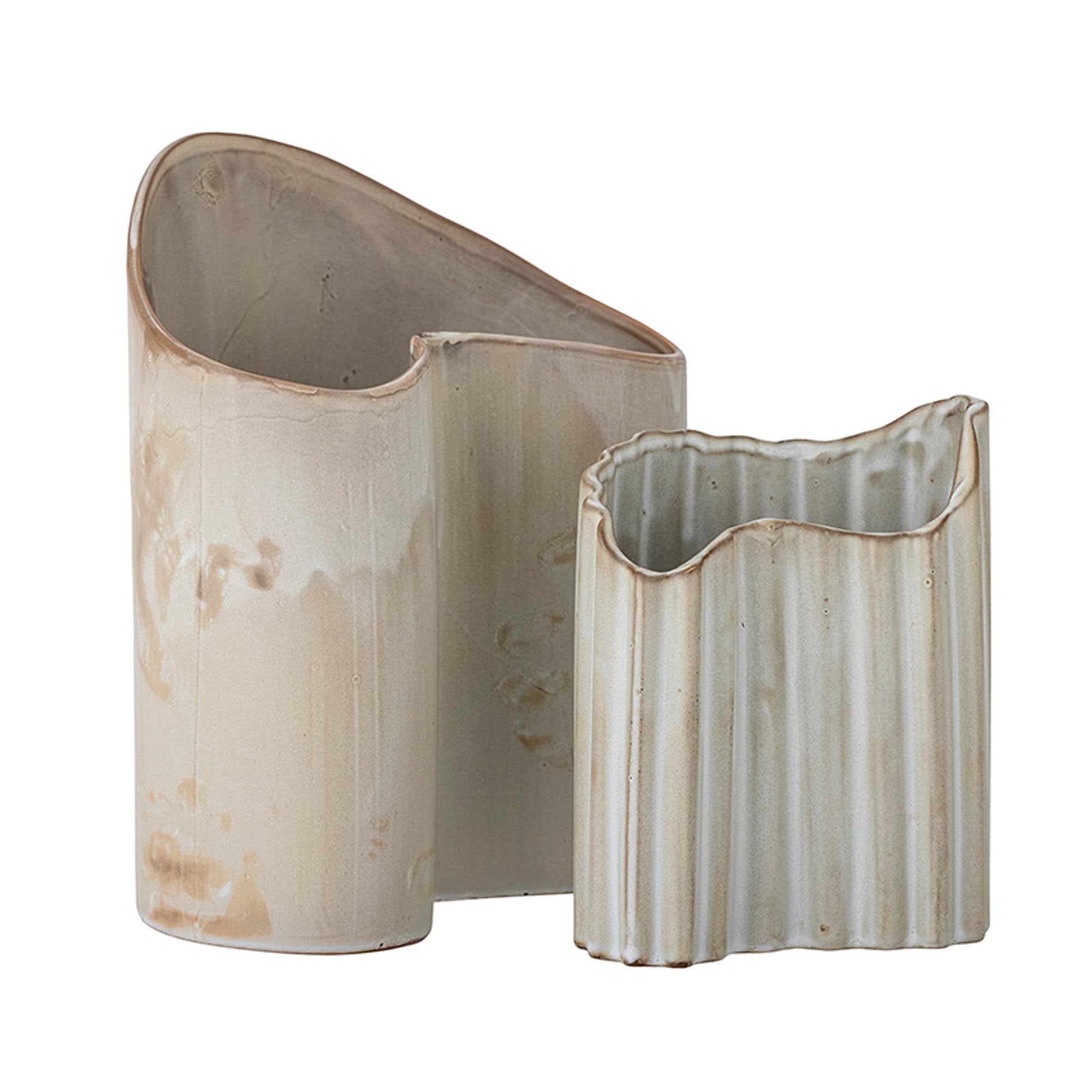 Henaj Vase, <tc>Braun</tc>, earthenware