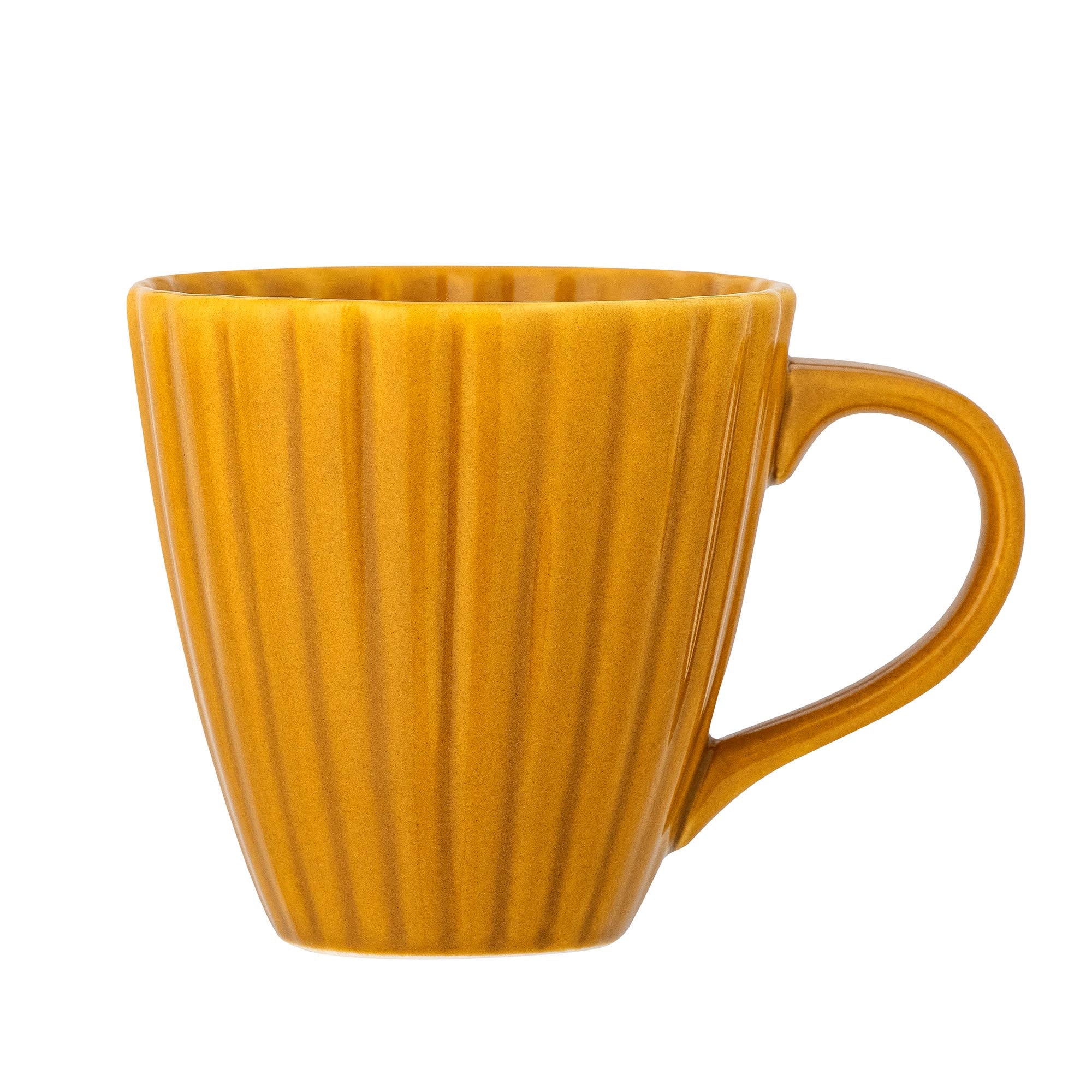 Latina Becher, Gelb, Steingut in Yellow präsentiert im Onlineshop von KAQTU Design AG. Glas ist von Bloomingville