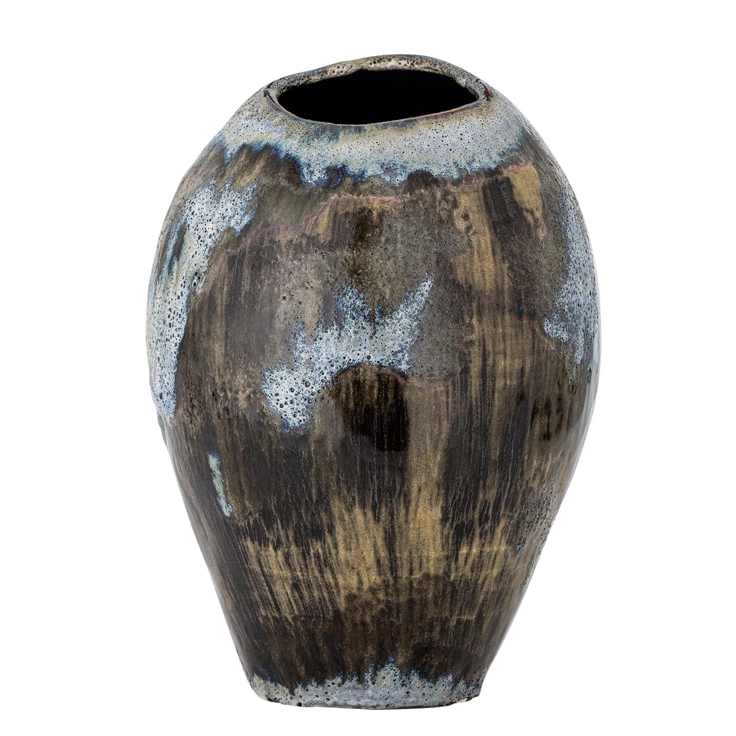 Die Senja Vase von Bloomingville: Handgefertigtes Steingut mit einzigartiger Glasur und brauner Eleganz für stilvolle Akzente.