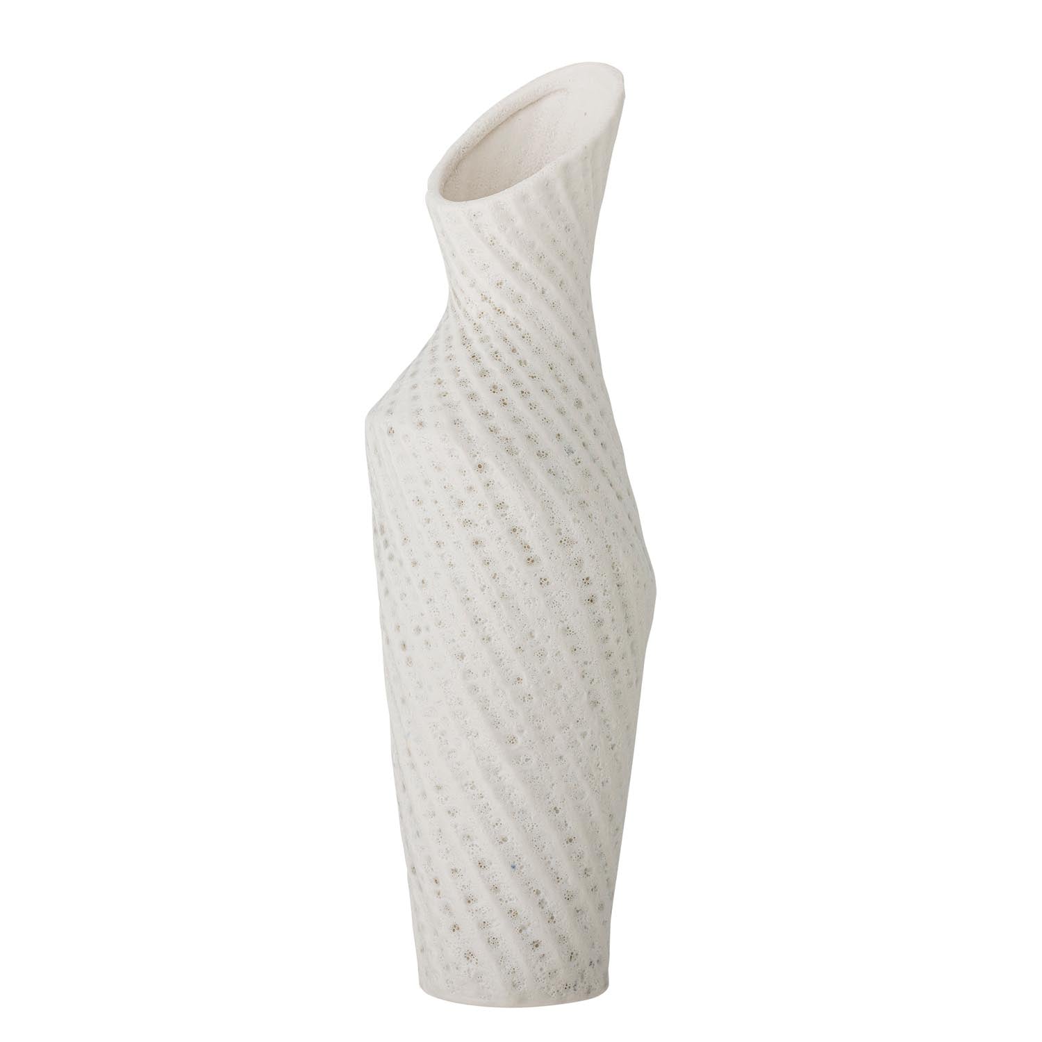 Elegante Fikla Vase aus weissem Steingut, ideal für Blumenarrangements. Zeitloses Design, robust und vielseitig einsetzbar.