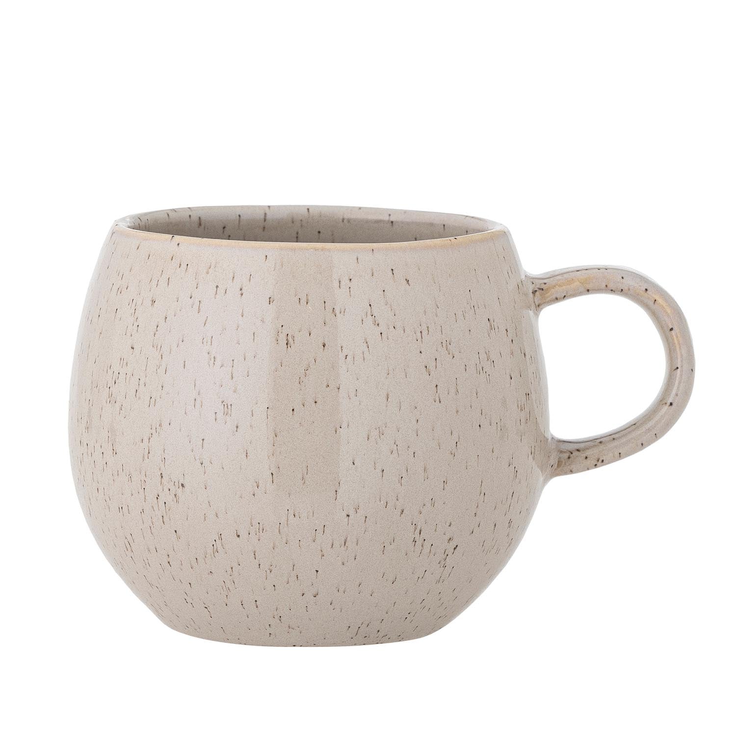 Der Addison Becher von Bloomingville, gefertigt aus grünem Steingut, überzeugt mit elegantem Design und erstklassiger Qualität.