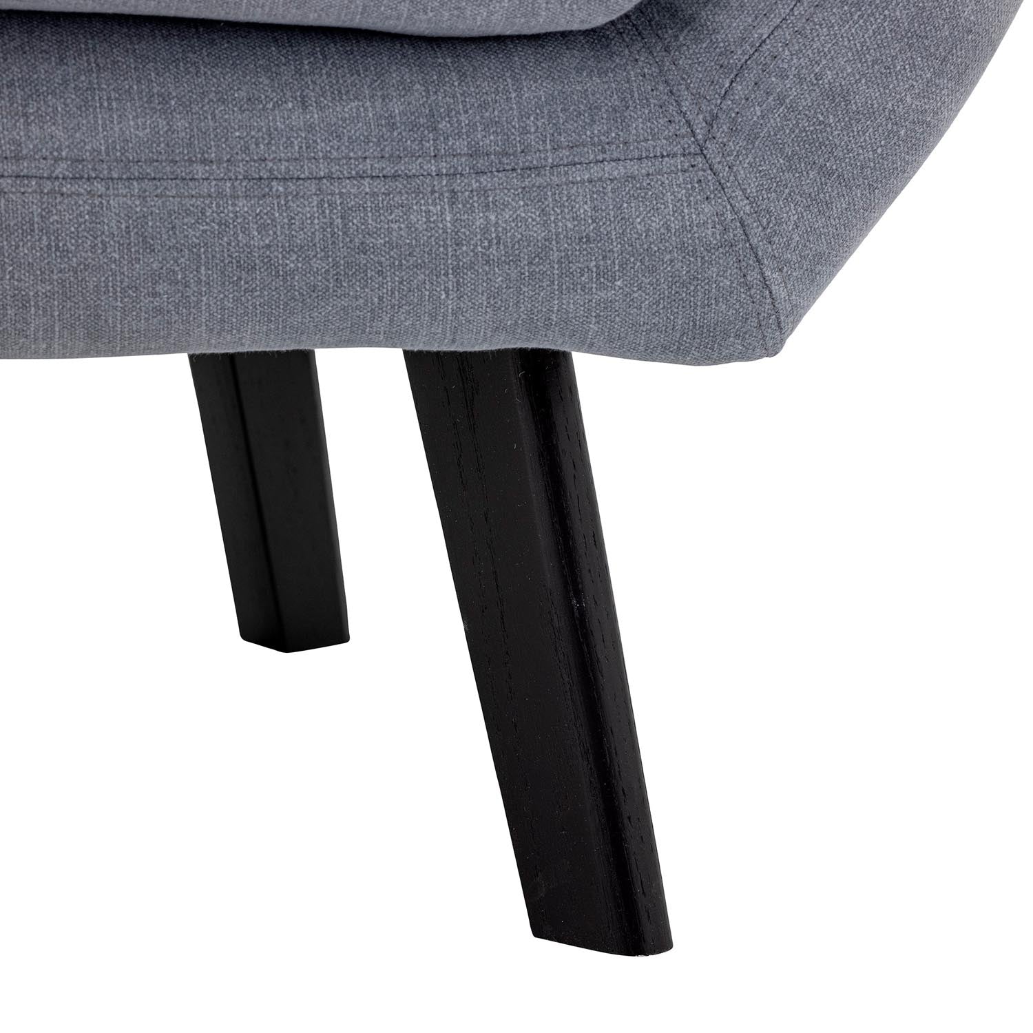 Bequemer Beau Loungesessel in Blau, gefertigt aus Baumwolle, von Creative Collection – perfekt für moderne Wohnräume.