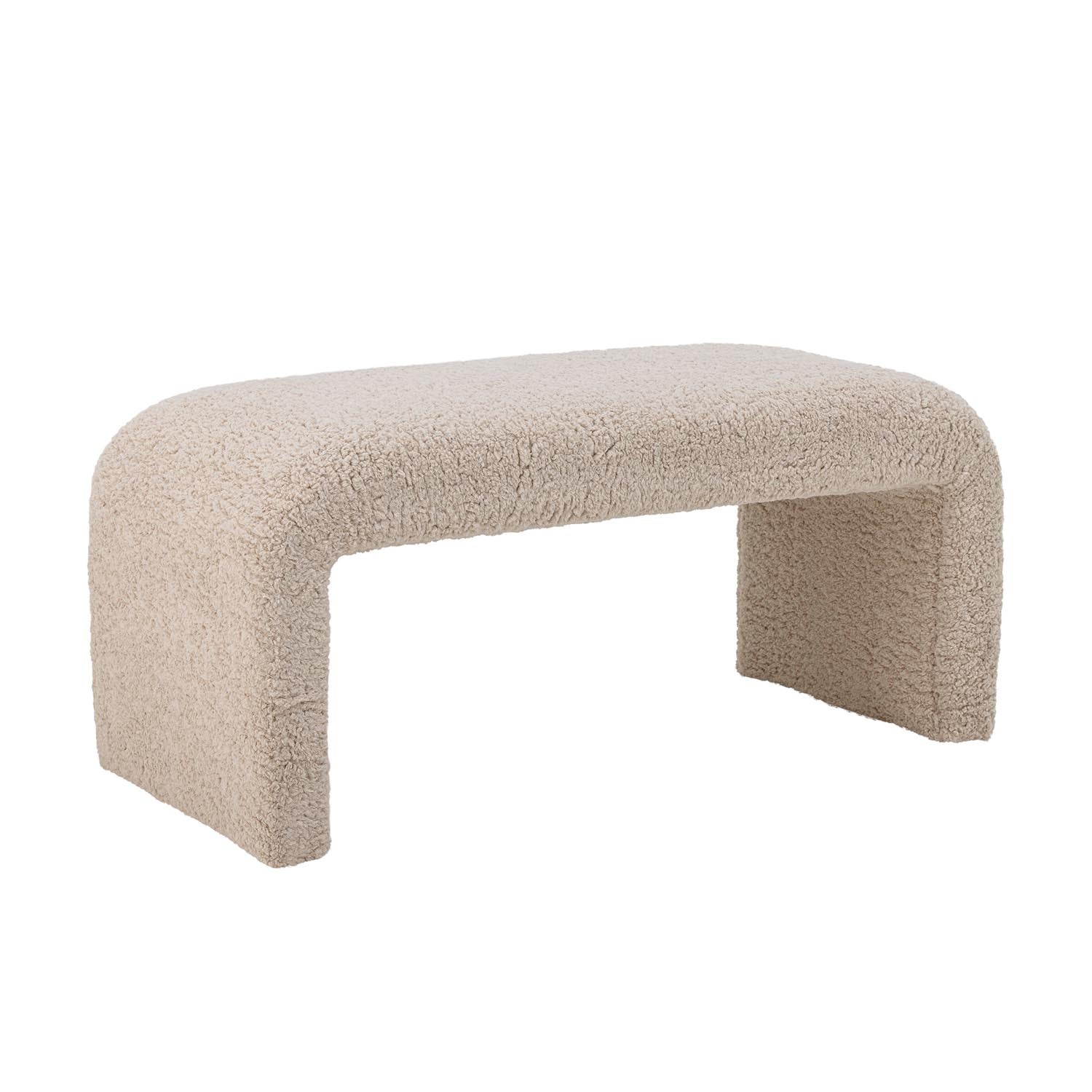 Die Bobbie Bank von Bloomingville in Naturfarbe aus Polyester vereint stilvolles Design mit hohem Sitzkomfort für Ihr Zuhause.