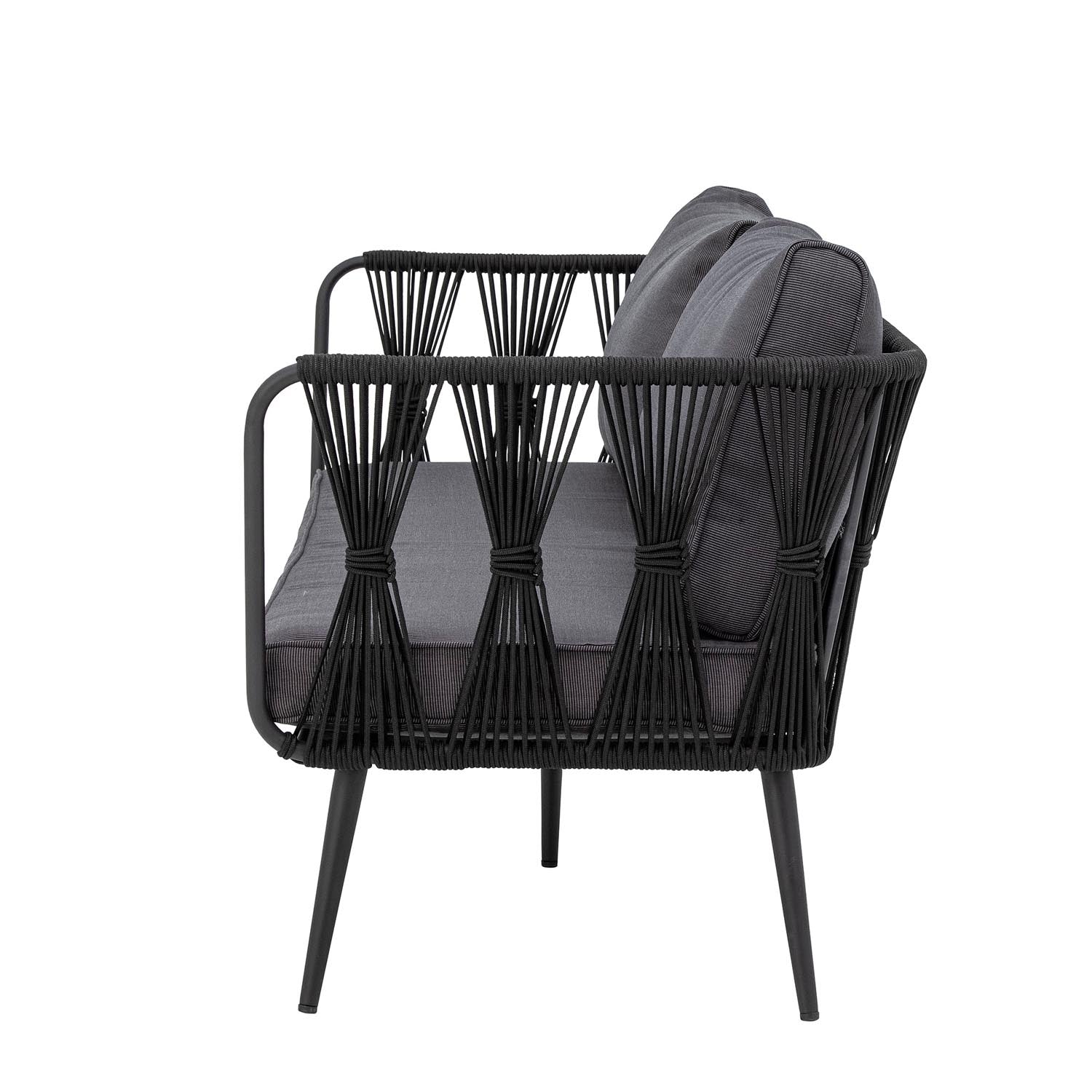 Pavone Fire-resistant Sofa, Schwarz, Metall in Schwarz präsentiert im Onlineshop von KAQTU Design AG. Lounge Sofa ist von Bloomingville