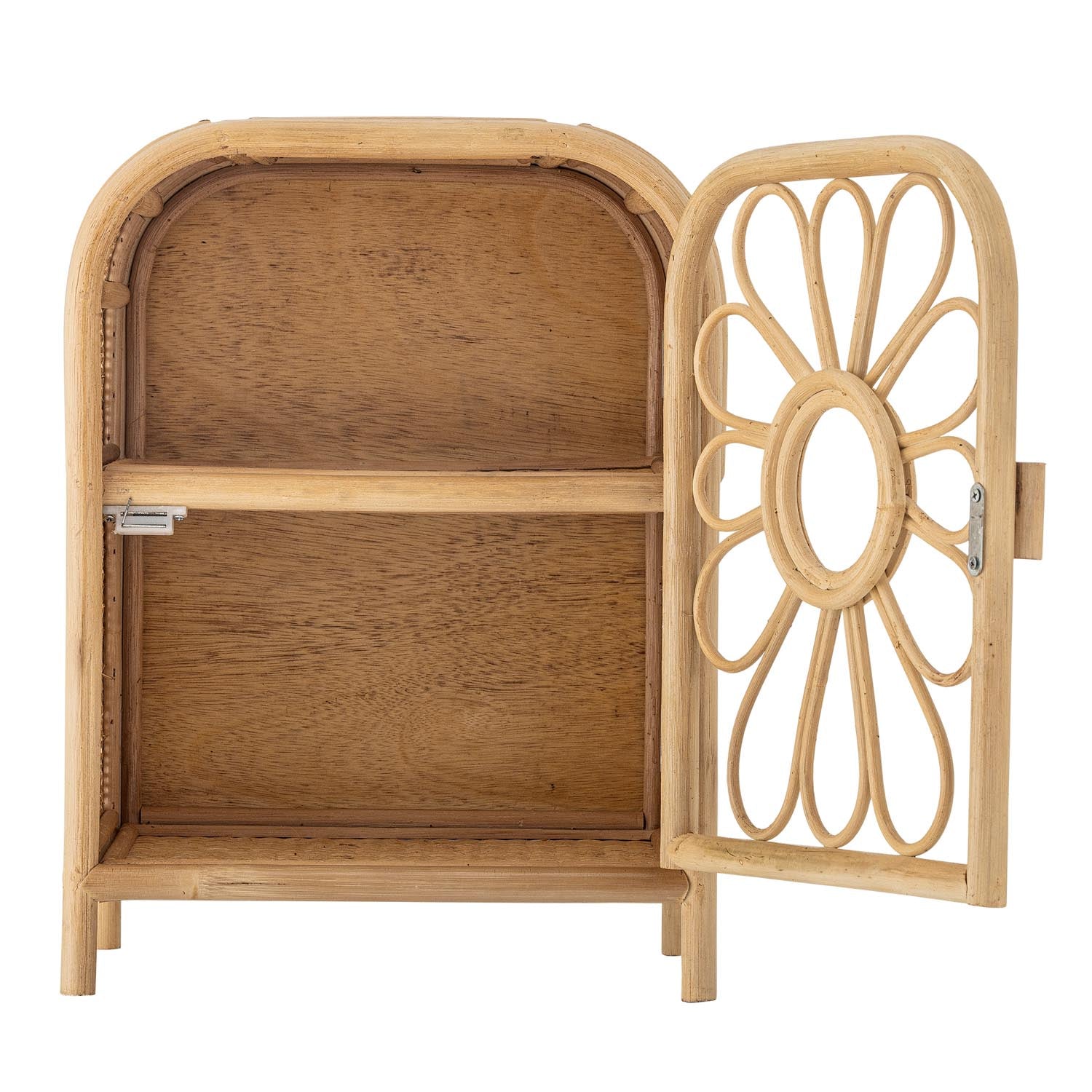 Das Anuke Kabinett von Bloomingville Mini ist ein charmantes Rattanmöbel, perfekt für ein warmes und einladendes Kinderzimmer.