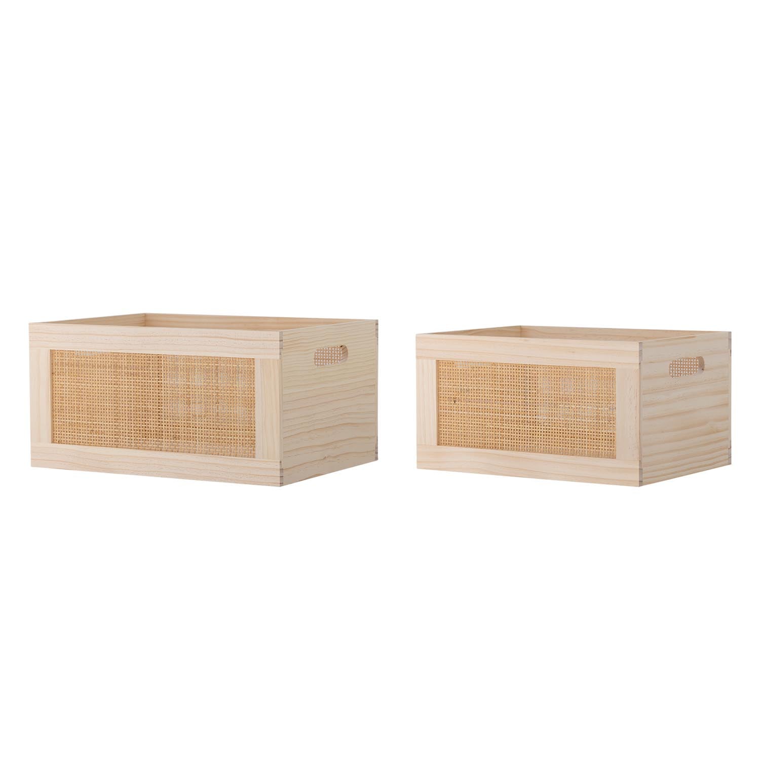 Die Piana Aufbewahrungsbox aus FSC®-zertifiziertem Kiefernholz von Bloomingville bietet stilvolle und nachhaltige Organisation.