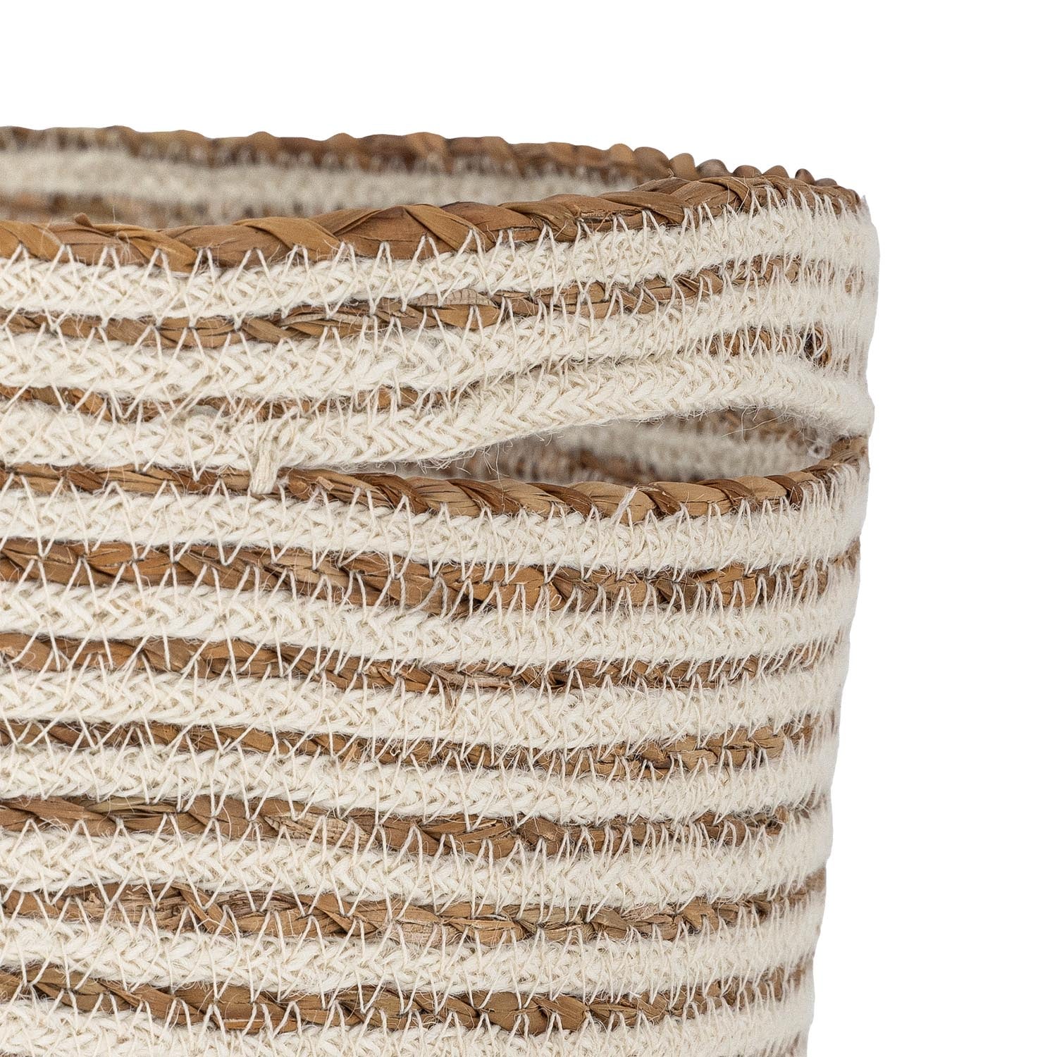 Eleganter weißer Korb aus Jute von Bloomingville, ideal für stilvolle Aufbewahrung und Dekoration in jedem Raum.