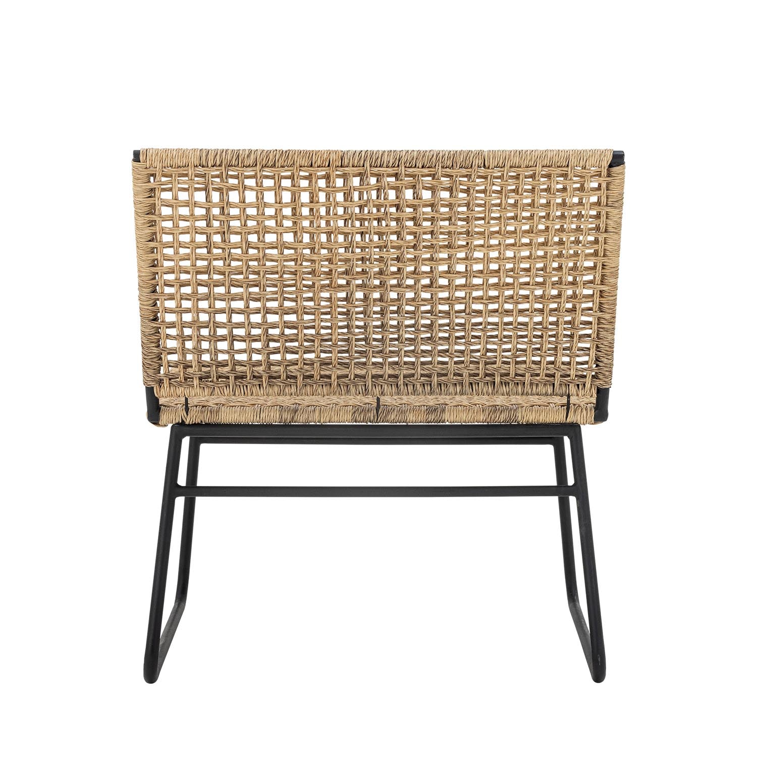 Stilvoller Loungesessel aus natürlichem Polyrattan von Bloomingville, perfekt für gemütliche und elegante Wohnbereiche.