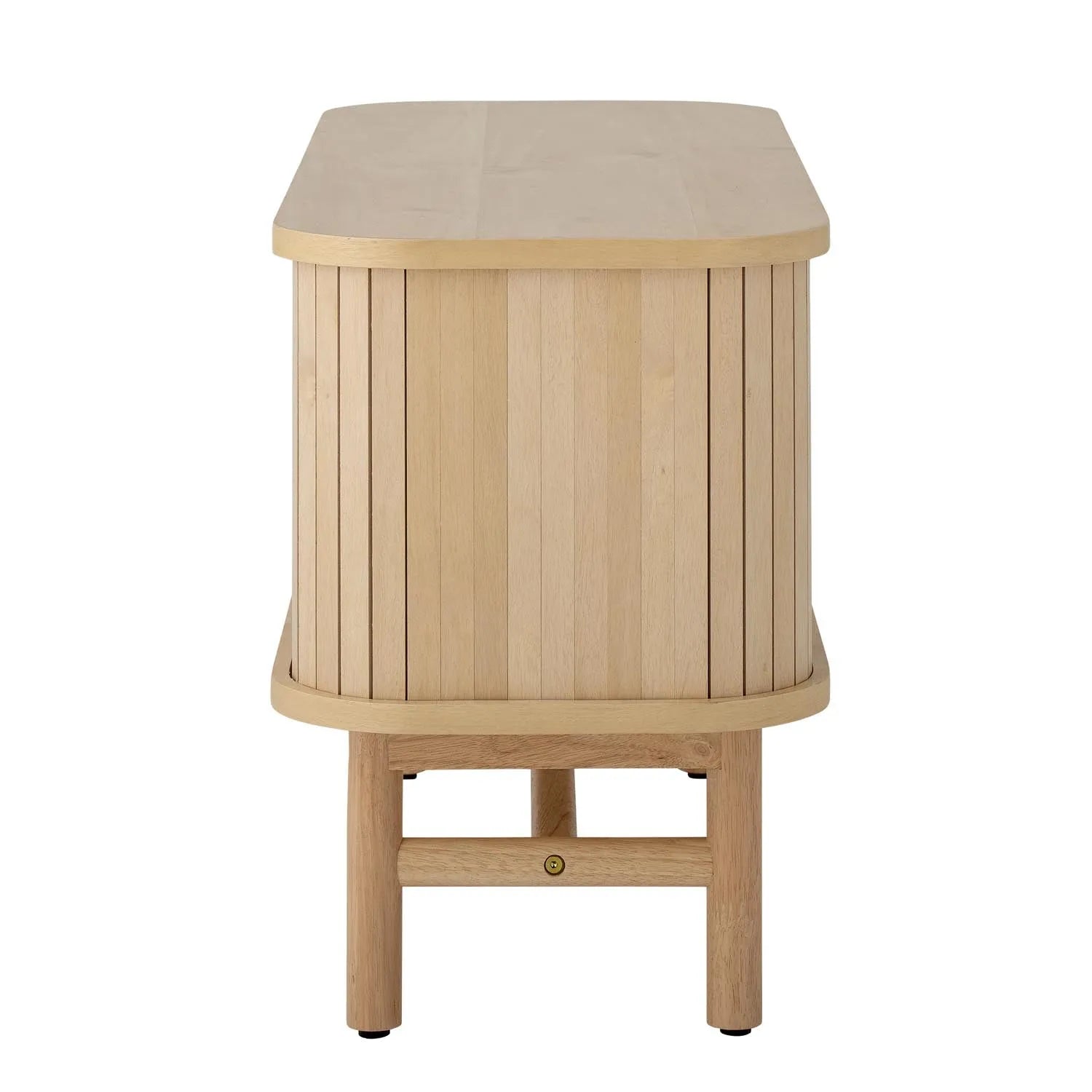 Das Lex Kabinett von Bloomingville aus FSC®-zertifiziertem Kiefernholz vereint skandinavische Eleganz mit nachhaltigem Design.