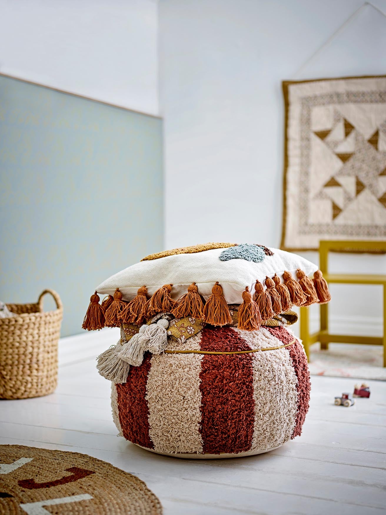 Charoline Pouf, Braun, Baumwolle in Brown präsentiert im Onlineshop von KAQTU Design AG. Pouf ist von Bloomingville Mini