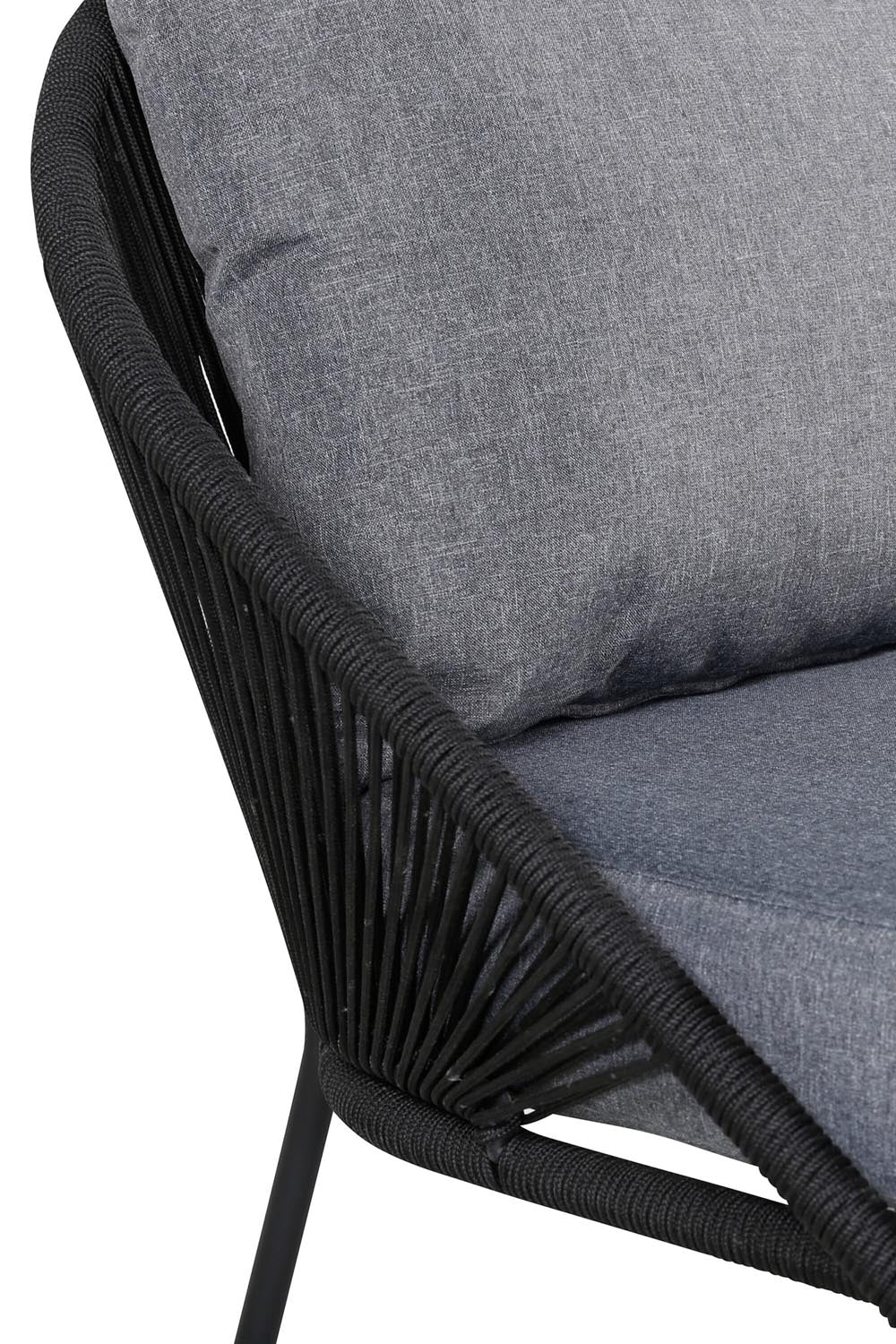 Lindos Sessel in Schwarz präsentiert im Onlineshop von KAQTU Design AG. Outdoor-Sessel ist von Venture Home