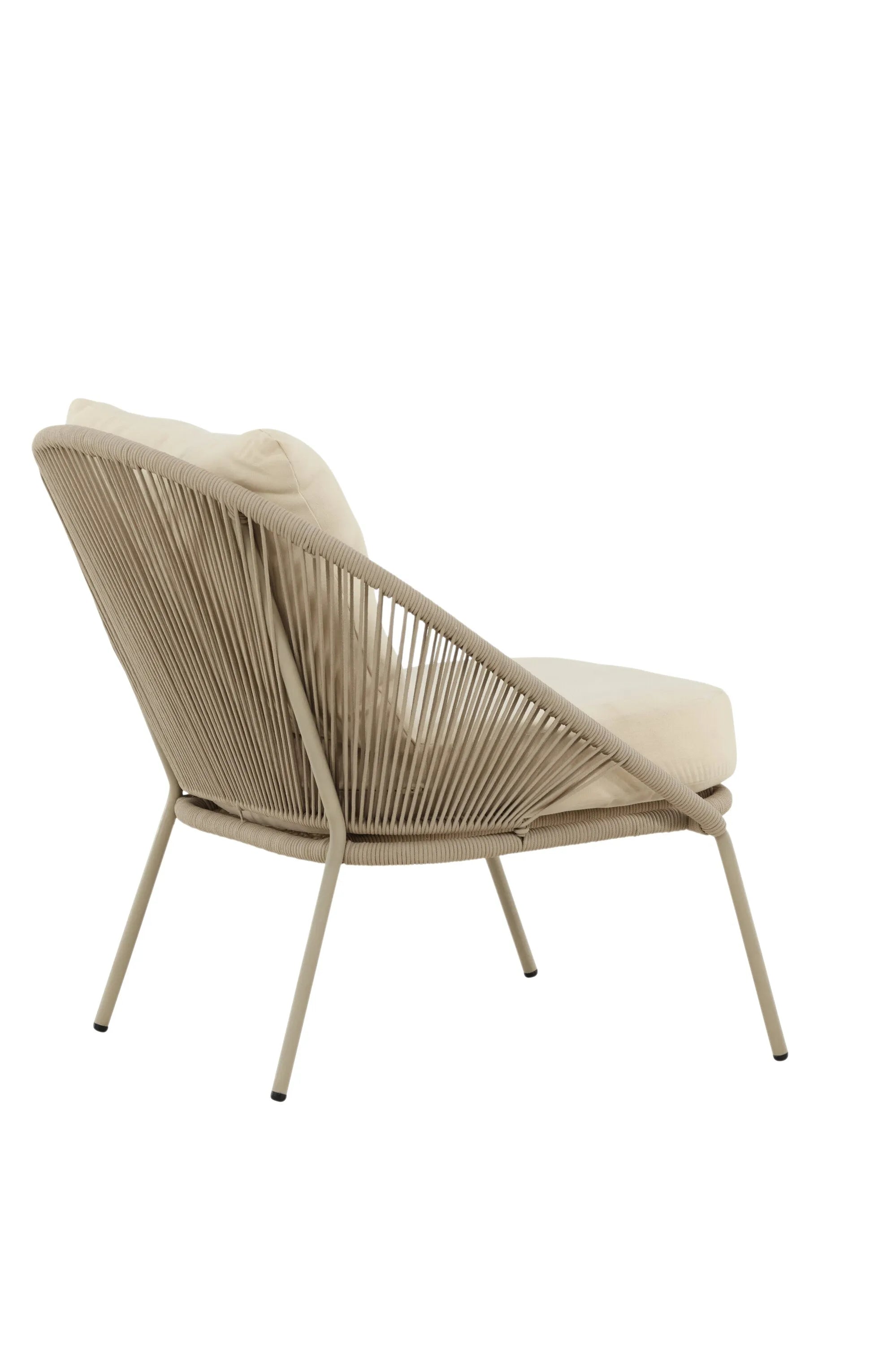 Der Lindos Loungesessel von Venture Home bietet stilvollen Komfort und modernes Design für ein elegantes Wohnambiente.