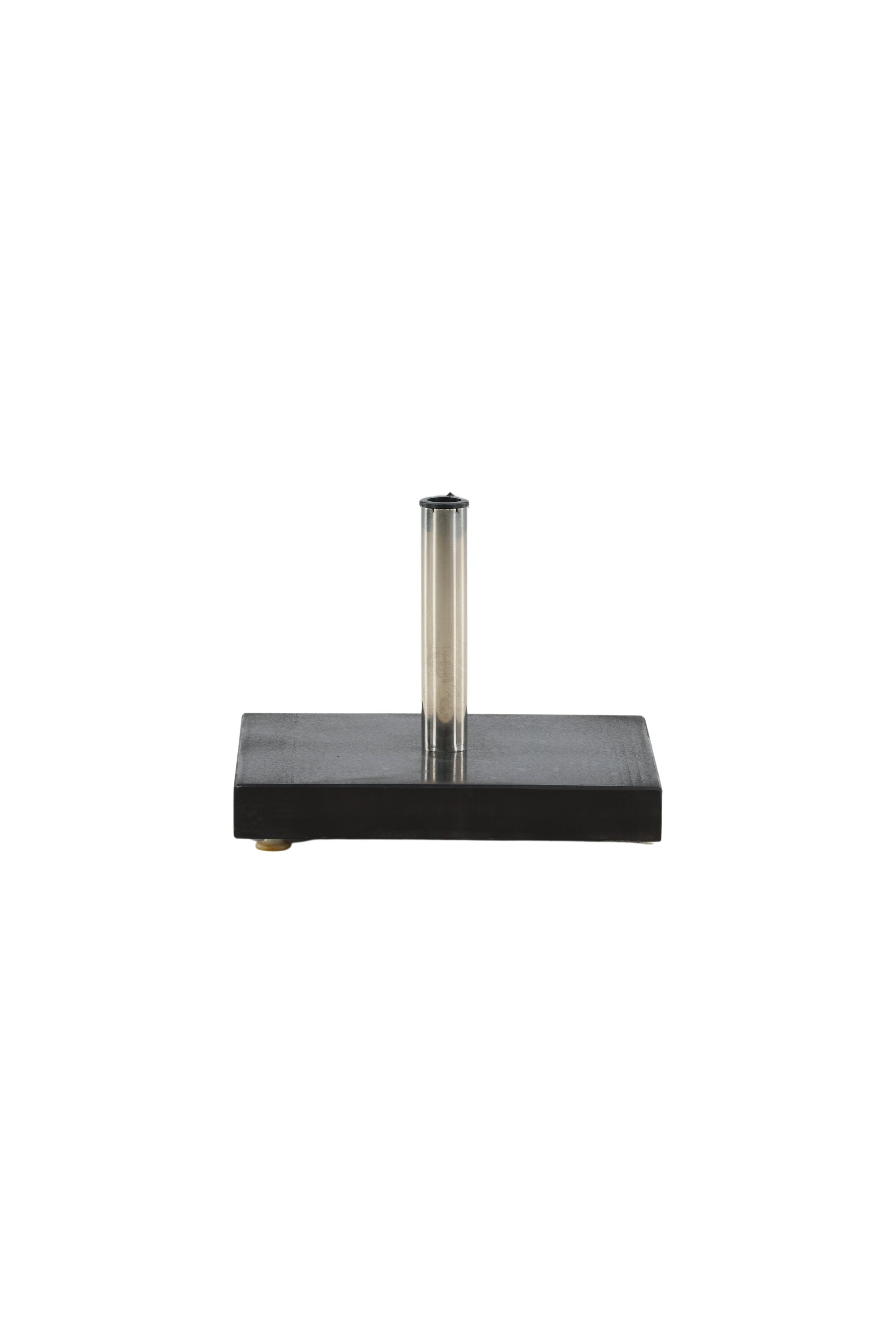 Stathera Sonnenschirmstein in Grau präsentiert im Onlineshop von KAQTU Design AG. Outdoor Zubehör ist von Venture Home