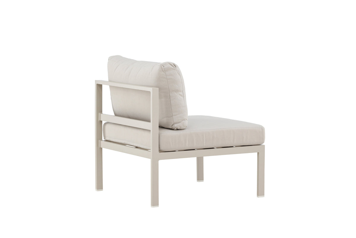 Copacabana Sofa Middle in Beige präsentiert im Onlineshop von KAQTU Design AG. Lounge Sofa ist von Venture Home