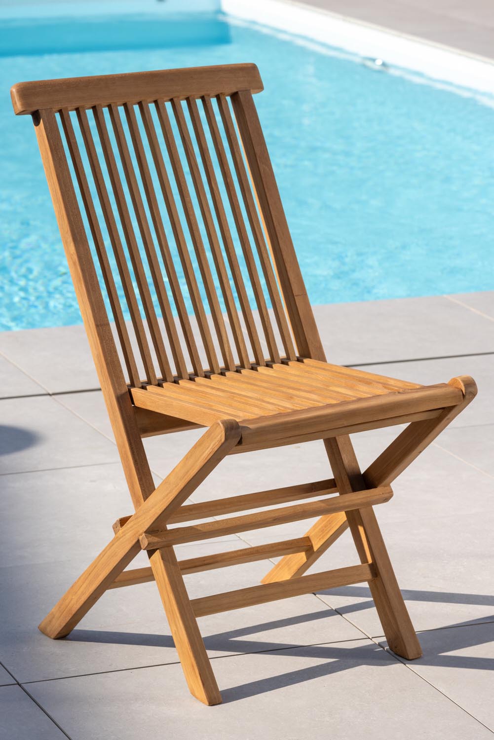Kenya Gartenstuhl w/o in Natur präsentiert im Onlineshop von KAQTU Design AG. Gartenstuhl mit Armlehnen ist von Venture Home