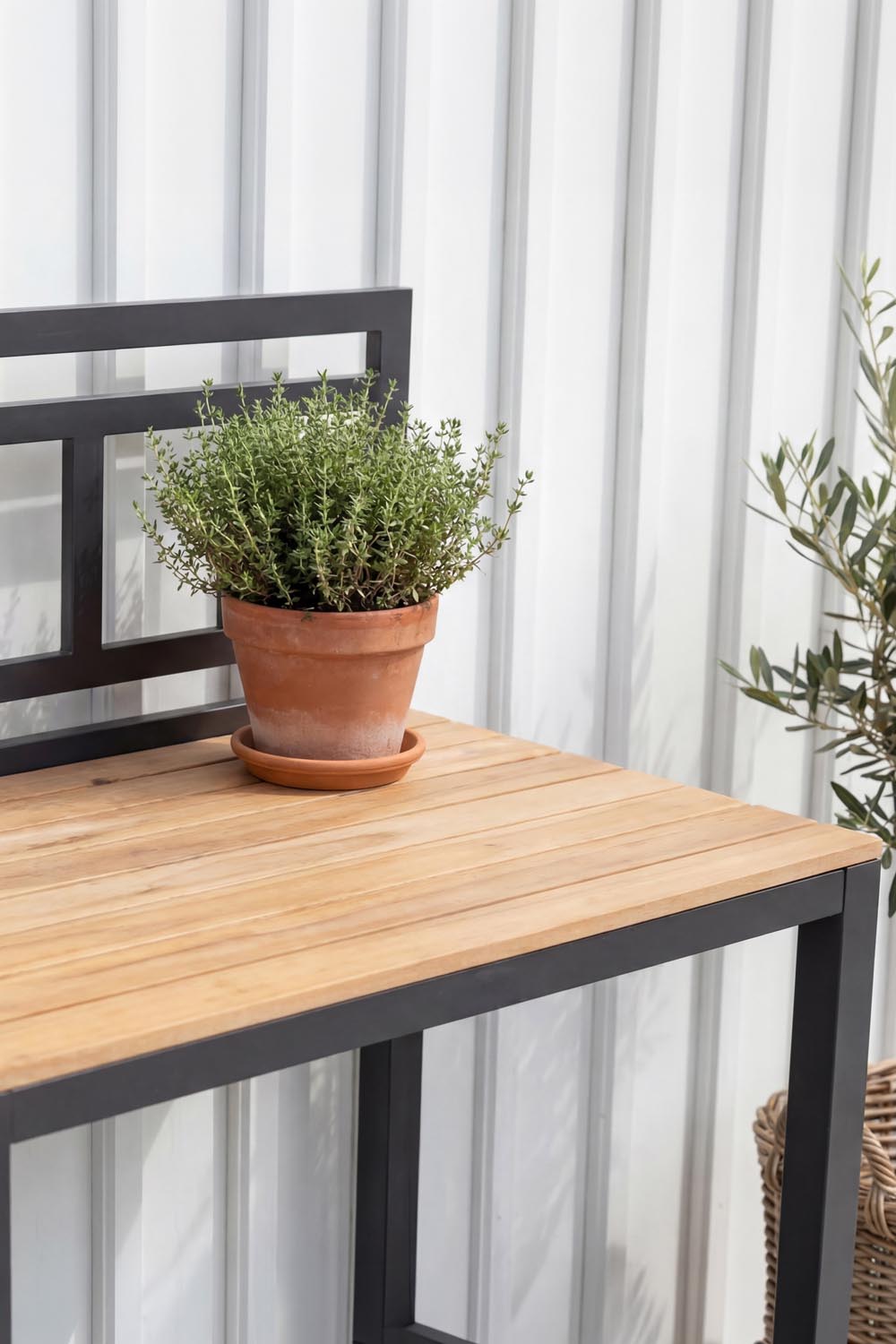 Mexiko Outdoorküche in Schwarz präsentiert im Onlineshop von KAQTU Design AG. Outdoor Zubehör ist von Venture Home