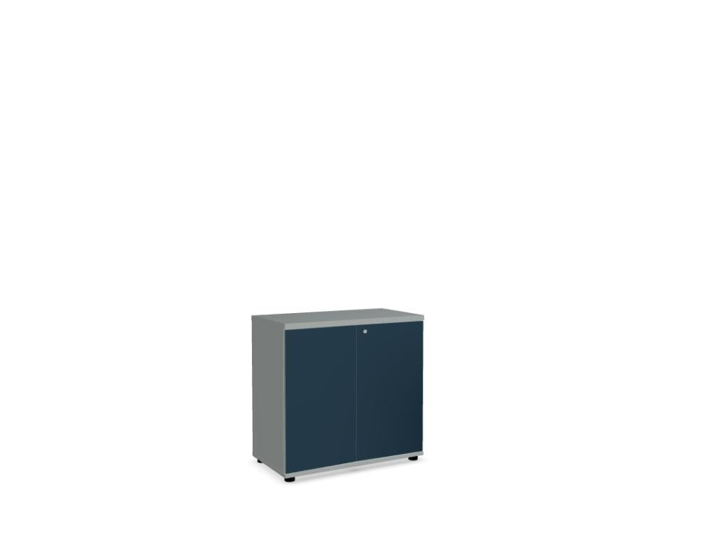 Color A2104HZK - Schrank in Aluminium präsentiert im Onlineshop von KAQTU Design AG. Büroschrank ist von Mdd