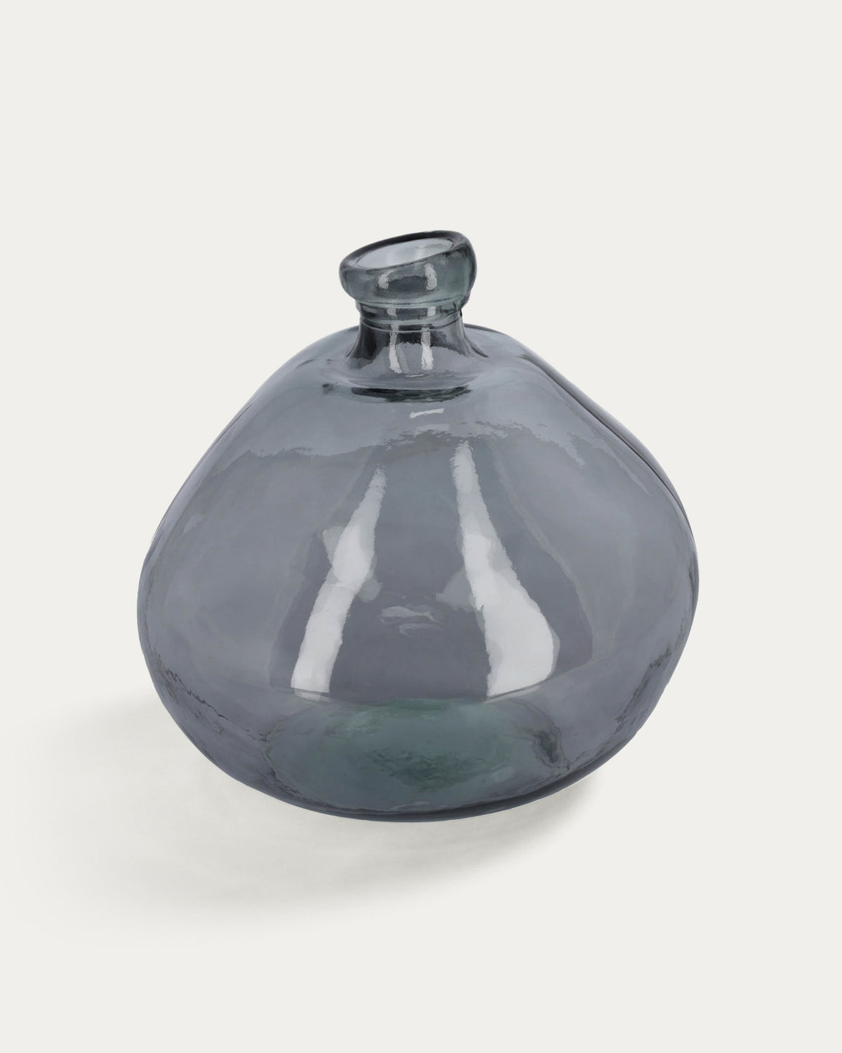 Brenna grosse blaue Vase in Blau, Transparent präsentiert im Onlineshop von KAQTU Design AG. Vase ist von Kave Home