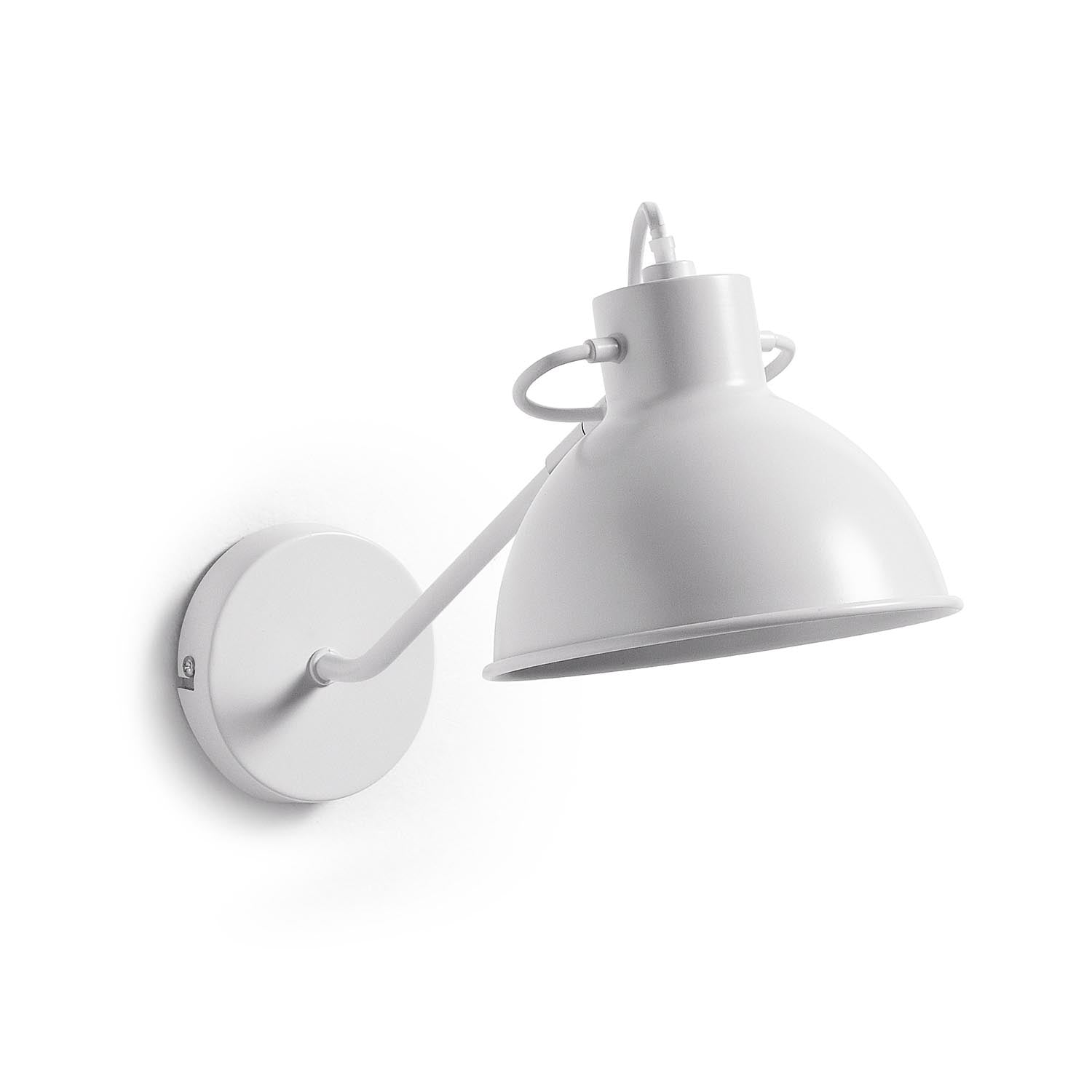 Stilvolle Offelis Wandleuchte von Kave Home: Weisser Stahl, elegantes Design, E14 kompatibel, ideal für moderne Wohnräume.