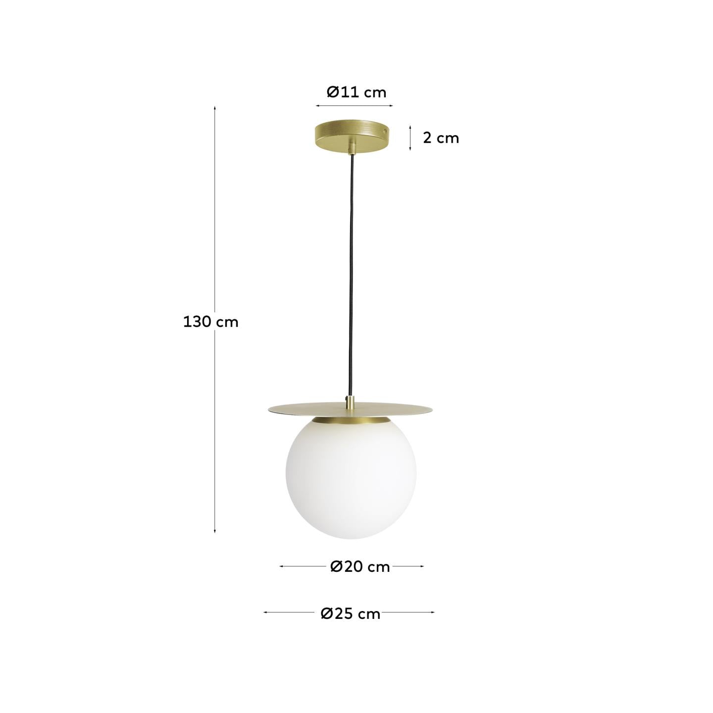 Die Manz Hängelampe von Kave Home kombiniert stilvolle Keramik mit sanftem Licht, perfekt für eine einladende Atmosphäre in jedem Raum.