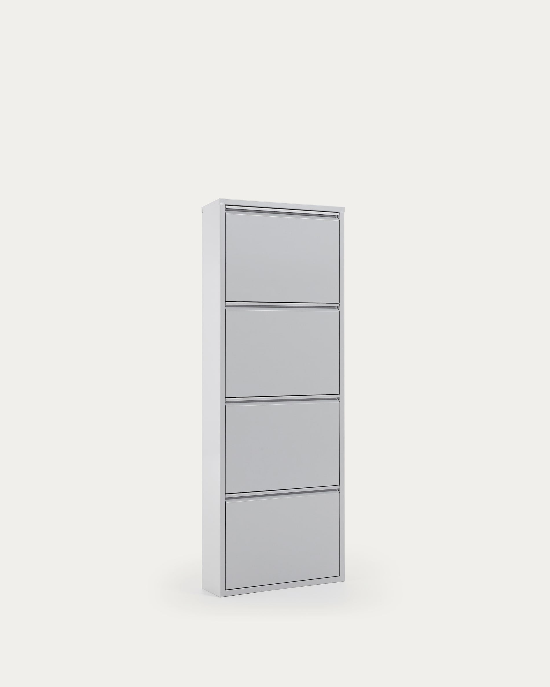 Elegantes, graues 4-türiges Schuhregal (50x136 cm) von Kave Home, robust und platzsparend, ideal für stilvolle Ordnung.