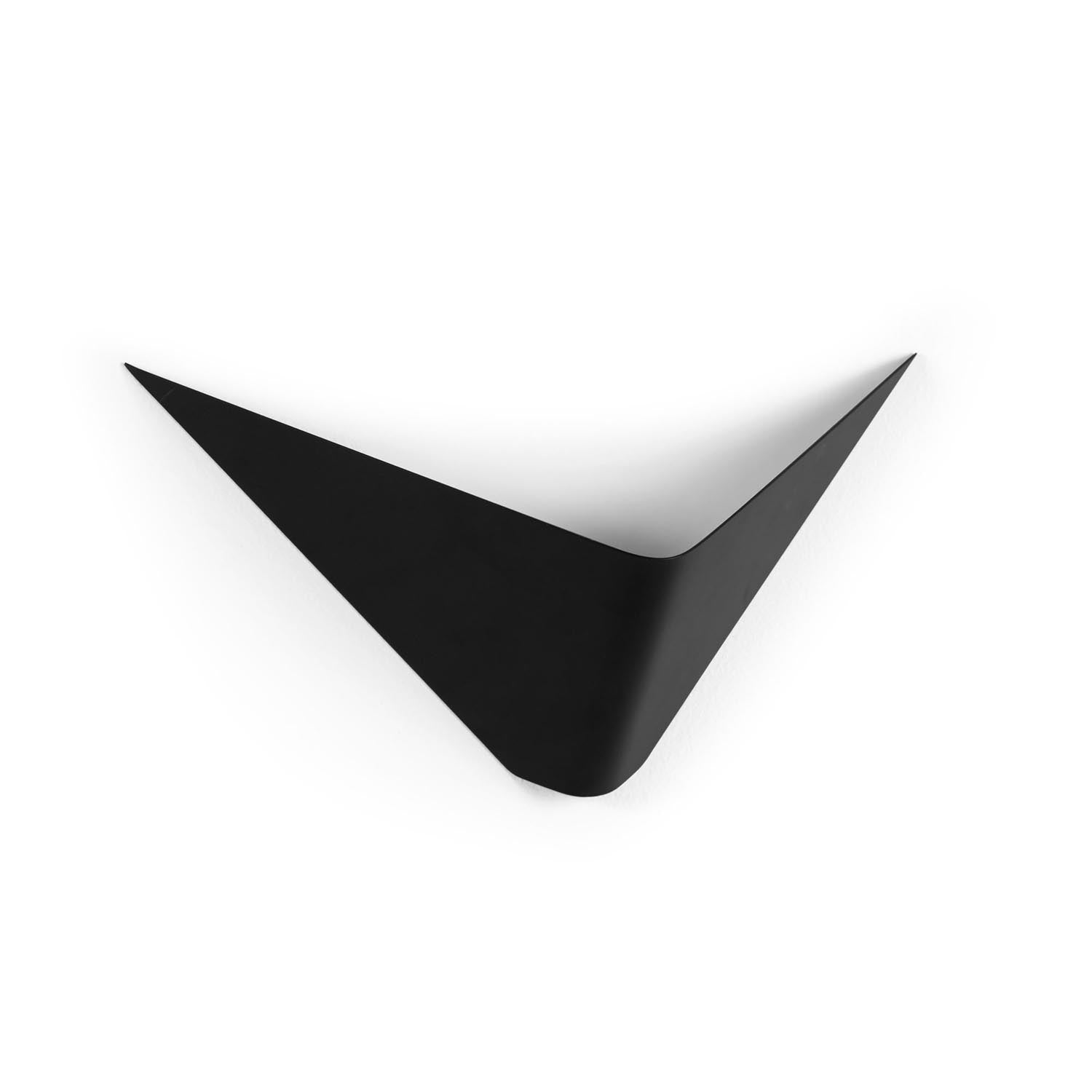 Ginebra Wandleuchte, schwarz in Schwarz präsentiert im Onlineshop von KAQTU Design AG. Wandleuchte ist von Kave Home