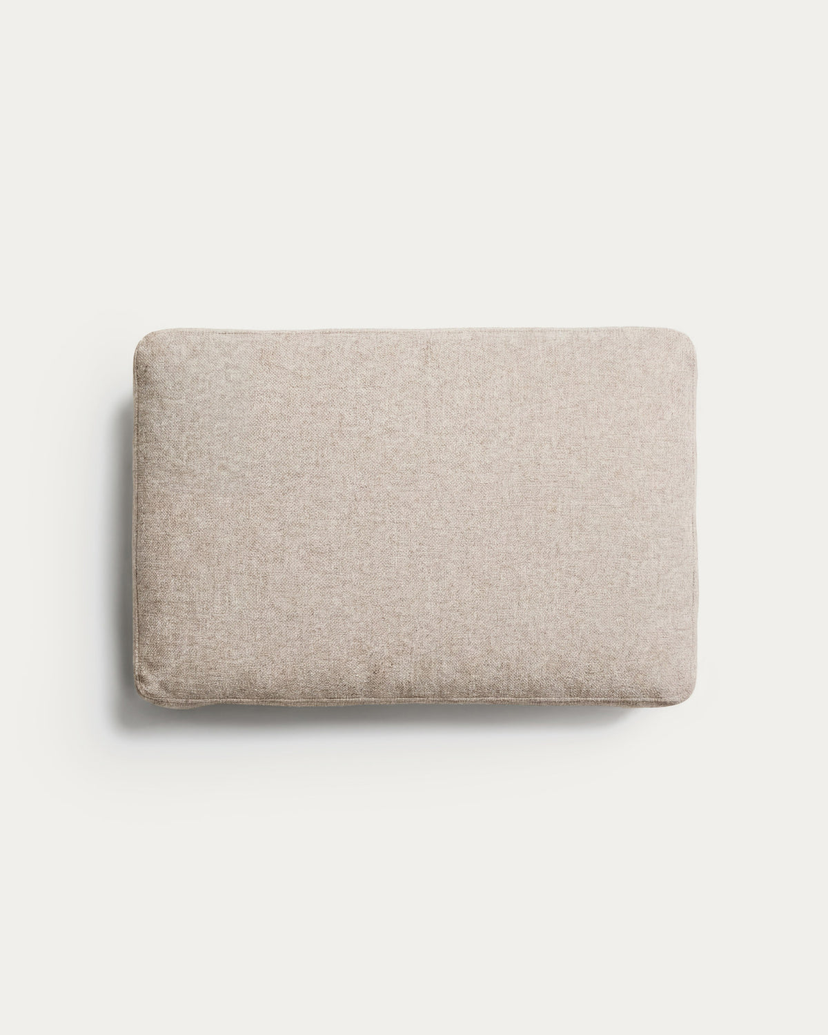 Kissen Blok in beiger Chenille, 40 x 60 cm in Beige präsentiert im Onlineshop von KAQTU Design AG. Deko Kissen ist von Kave Home