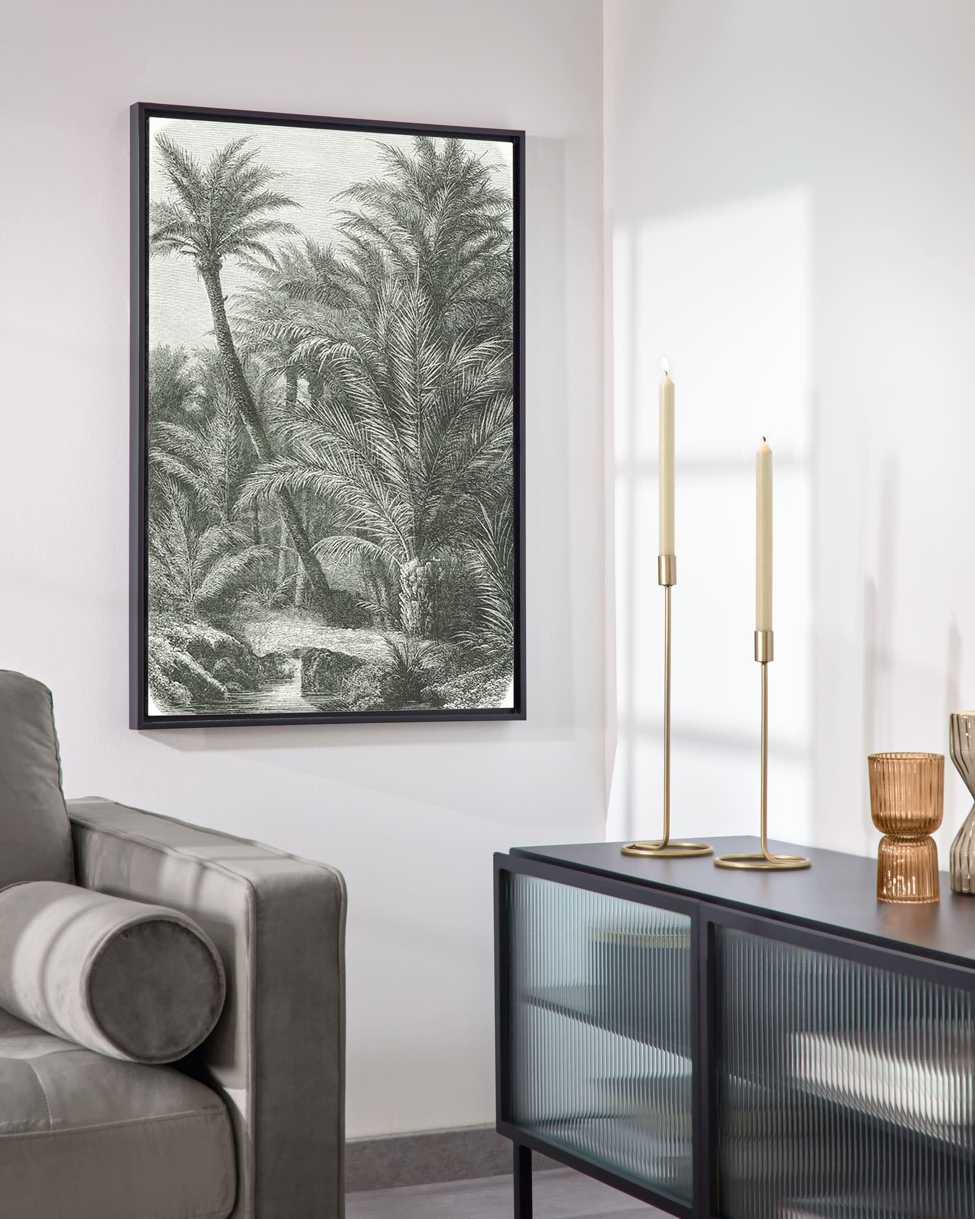 Der Babirye Kerzenhalter von Kave Home besticht durch sein modernes Design und bringt Eleganz und Stil in Ihr Zuhause.