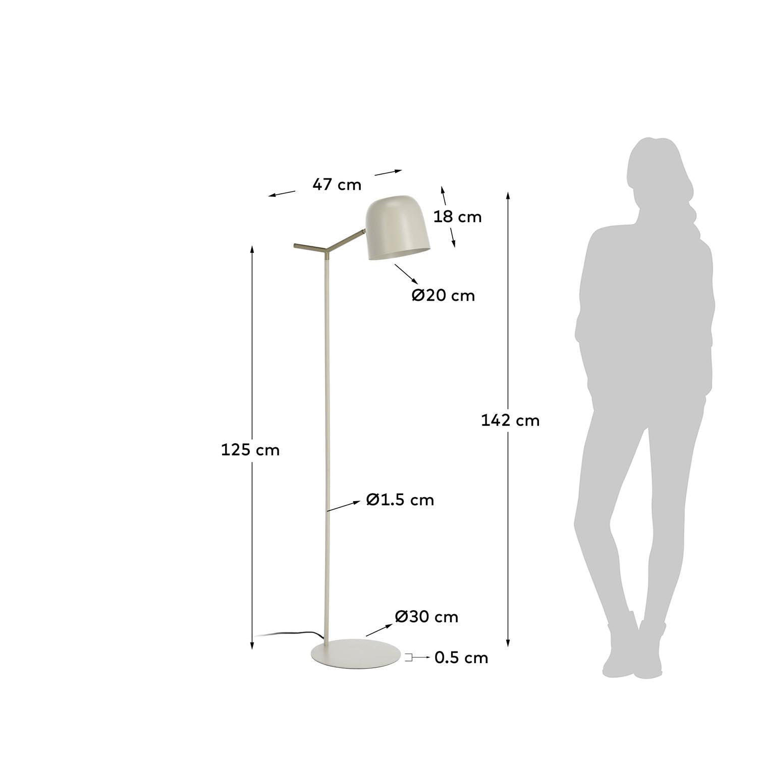 Entdecken Sie die Alish Stehlampe von Kave Home – ein elegantes Designstück aus robustem Stahl, das jedem Raum eine besondere Atmosphäre verleiht.