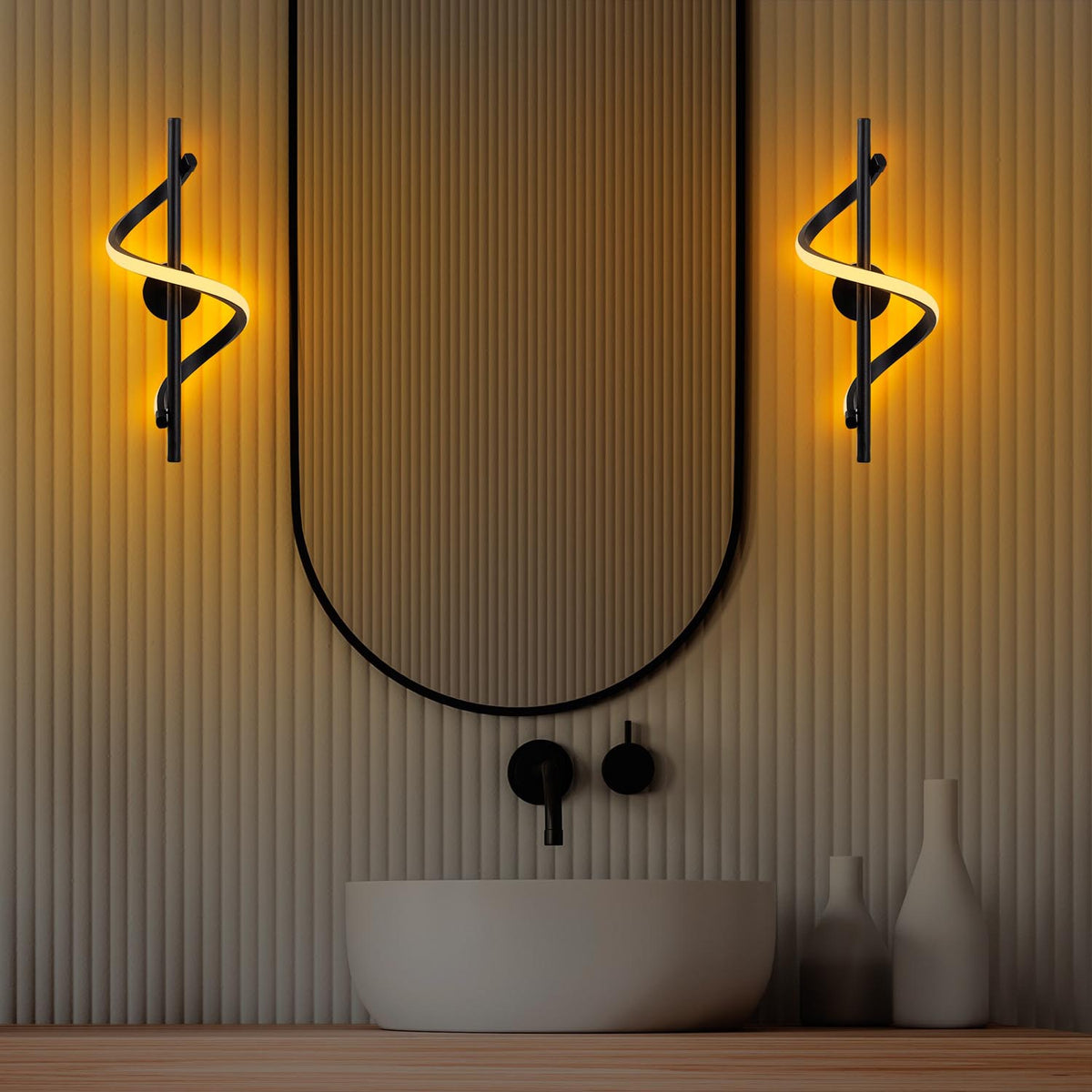 Lıkma Wandleuchte - Schwarz in Schwarz präsentiert im Onlineshop von KAQTU Design AG. Wandleuchte ist von Opviq