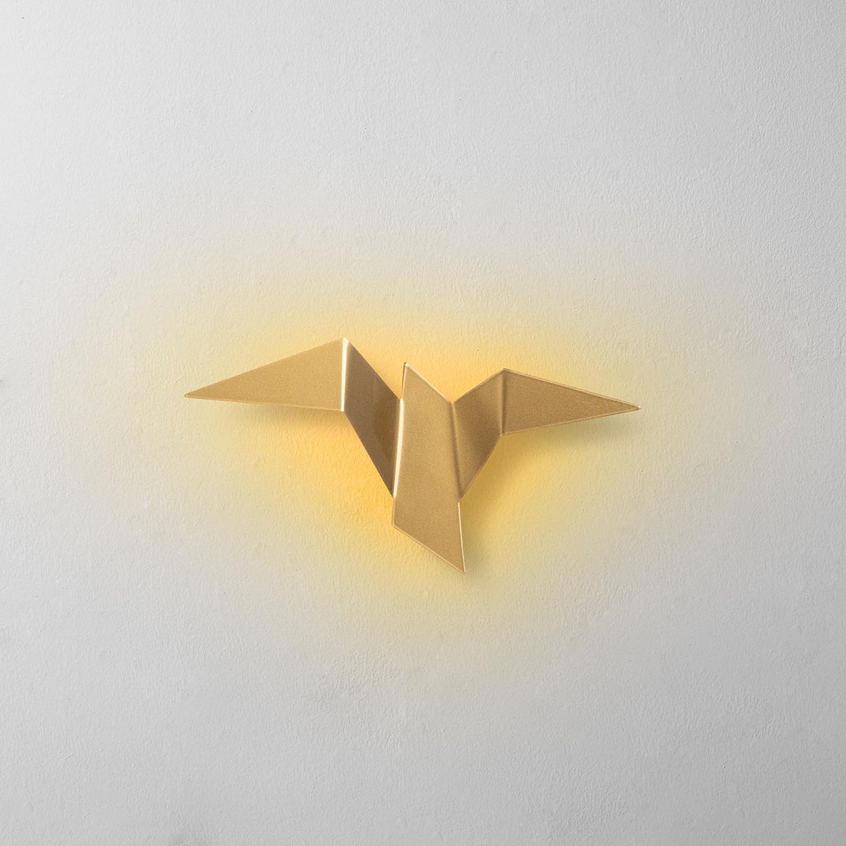 Pacalı Wandleuchte - Gold in Gold präsentiert im Onlineshop von KAQTU Design AG. Wandleuchte ist von Opviq