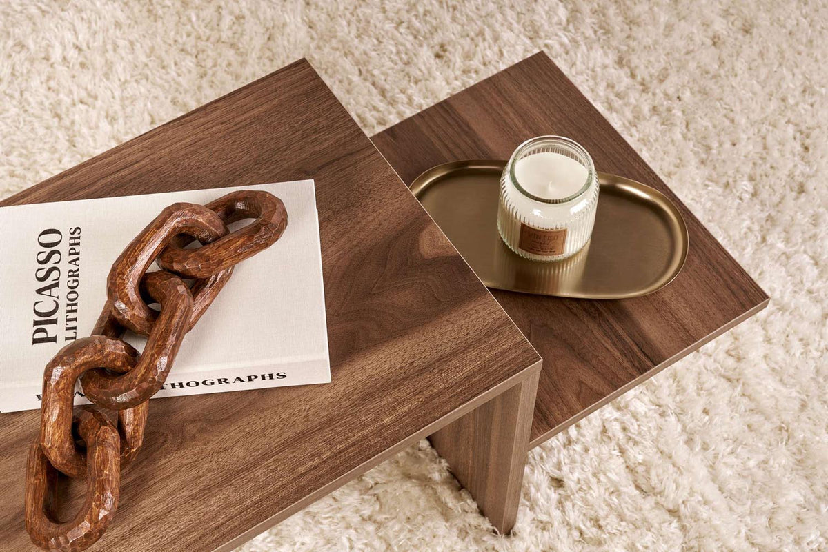 Harmony Sofatisch - Walnuss in Walnuss präsentiert im Onlineshop von KAQTU Design AG. Couchtisch ist von Nordure