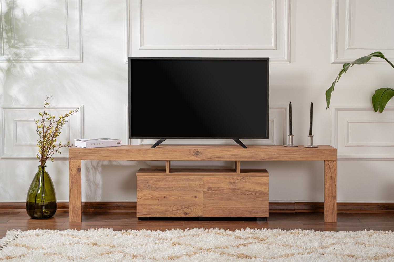 Enclave - Atlantic Pine in Atlantische Kiefer präsentiert im Onlineshop von KAQTU Design AG. Sideboard ist von Nordure