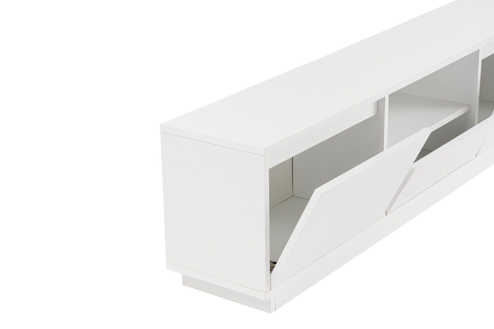 Vanguard - Natural White in Natürliches Weiss präsentiert im Onlineshop von KAQTU Design AG. Sideboard ist von Nordure