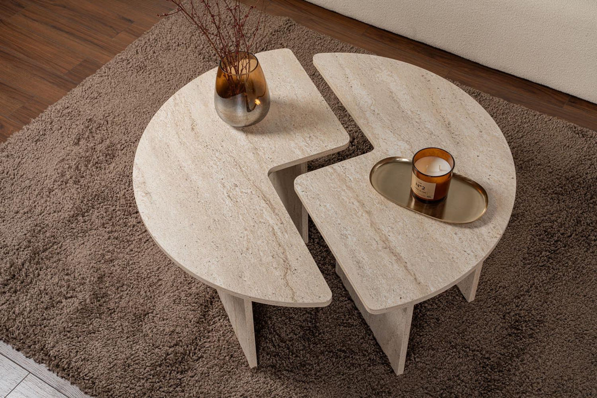 Moira Sofatisch - Travertin in Travertin präsentiert im Onlineshop von KAQTU Design AG. Couchtisch ist von Nordure