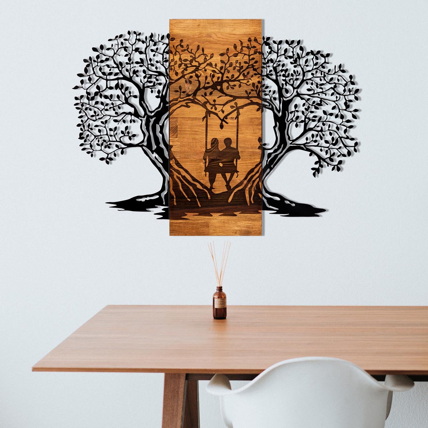 Eva in Schwarznuss präsentiert im Onlineshop von KAQTU Design AG. Wanddeko ist von Wallity