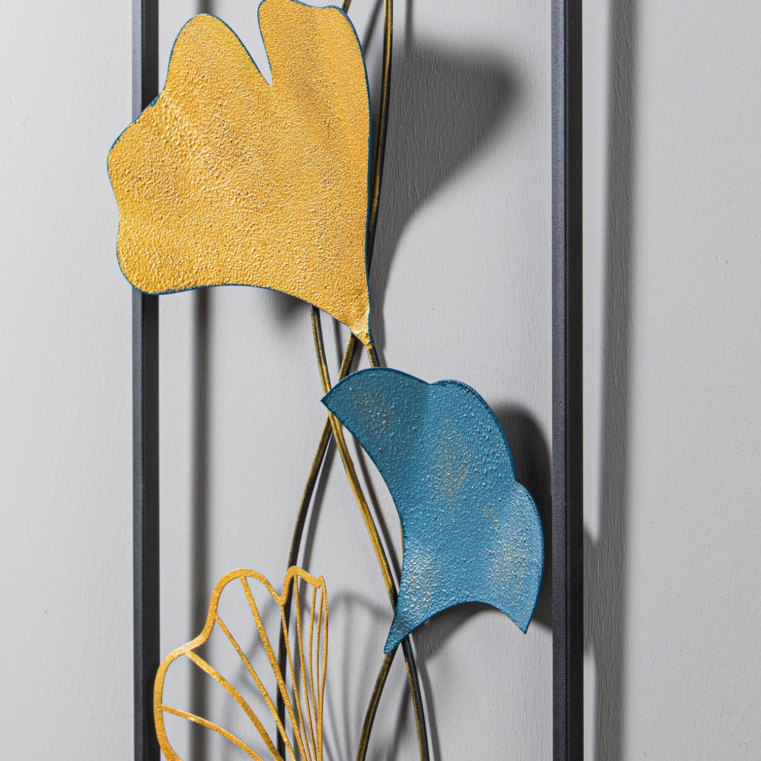 Nadide - 1 in Mehrfarbig präsentiert im Onlineshop von KAQTU Design AG. Wanddeko ist von Wallity