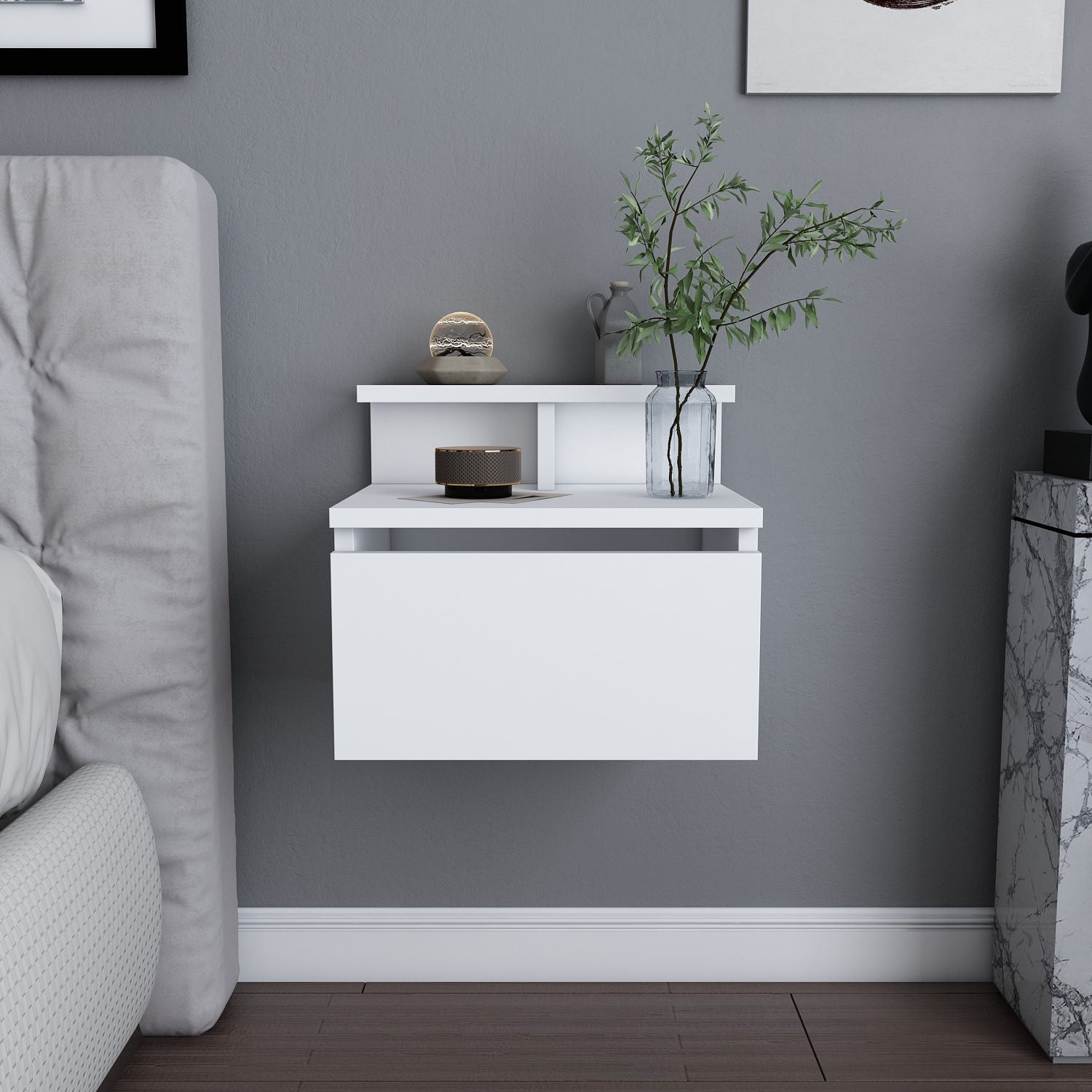 Alice - White in Weiss präsentiert im Onlineshop von KAQTU Design AG. Nachttisch ist von Hanah Home