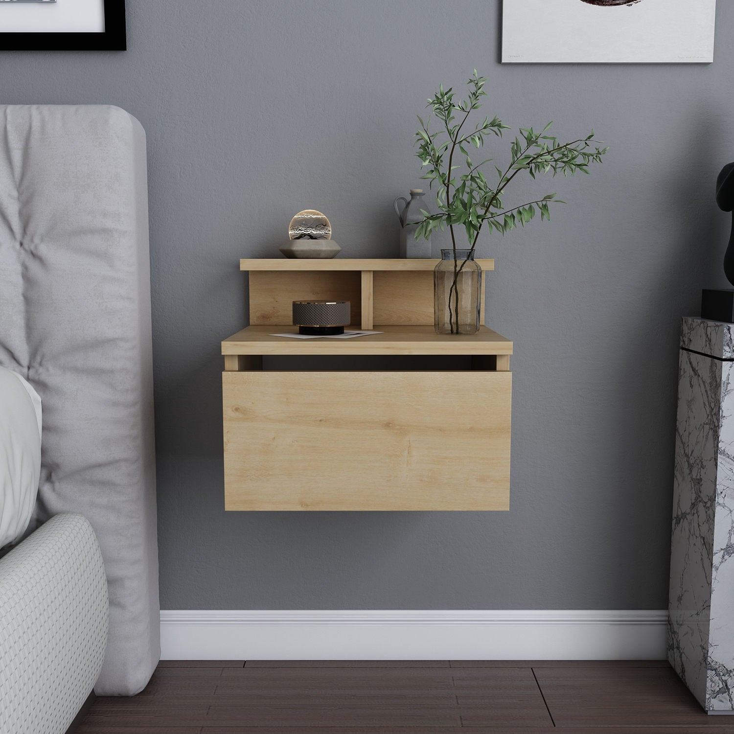 Alice - Oak in Eiche präsentiert im Onlineshop von KAQTU Design AG. Nachttisch ist von Hanah Home