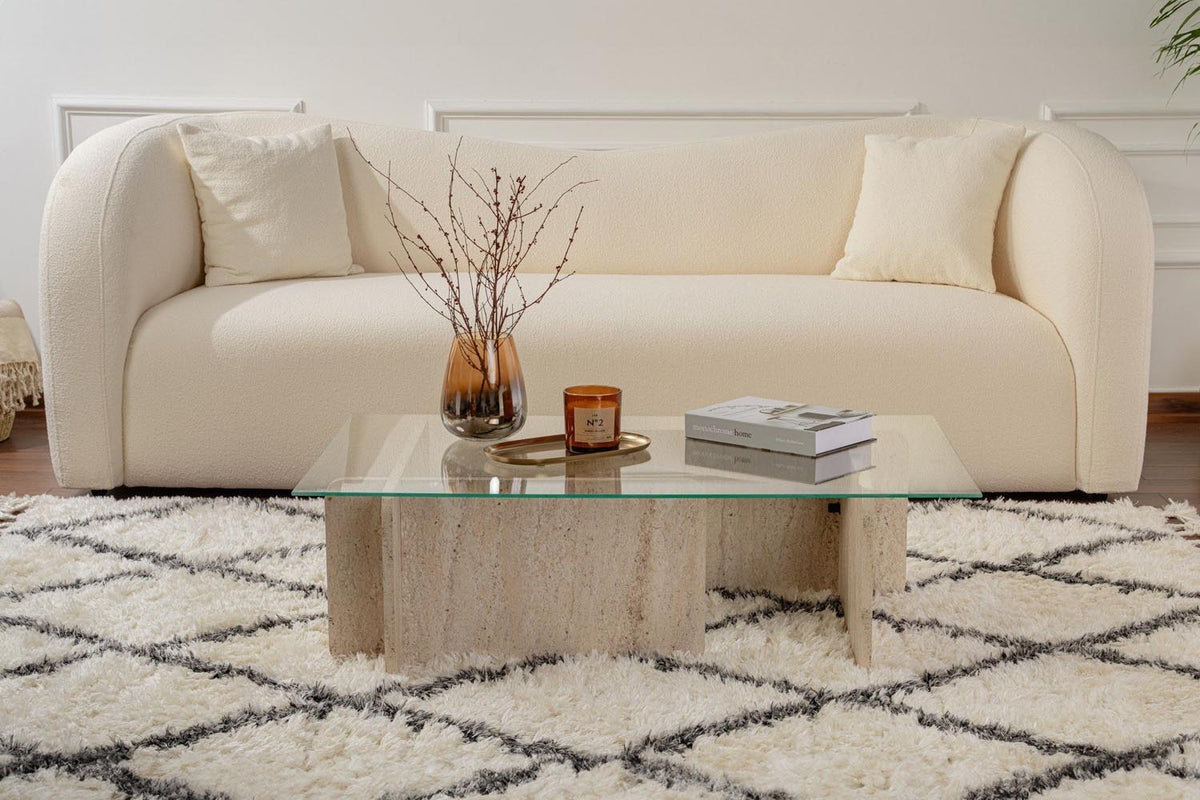 Flavio Sofatisch - Travertin in Travertin präsentiert im Onlineshop von KAQTU Design AG. Couchtisch ist von Nordure
