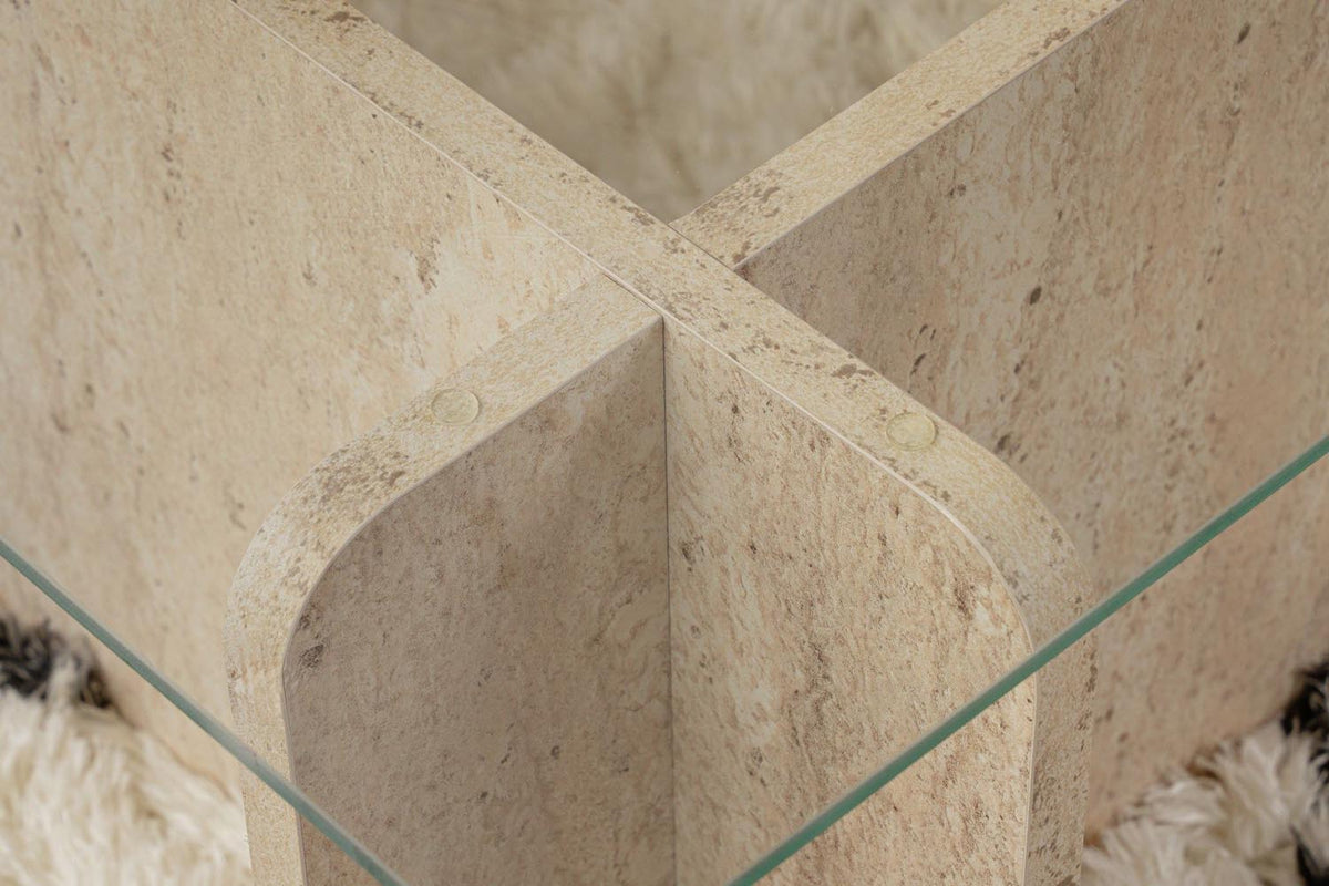 Flavio Sofatisch - Travertin in Travertin präsentiert im Onlineshop von KAQTU Design AG. Couchtisch ist von Nordure